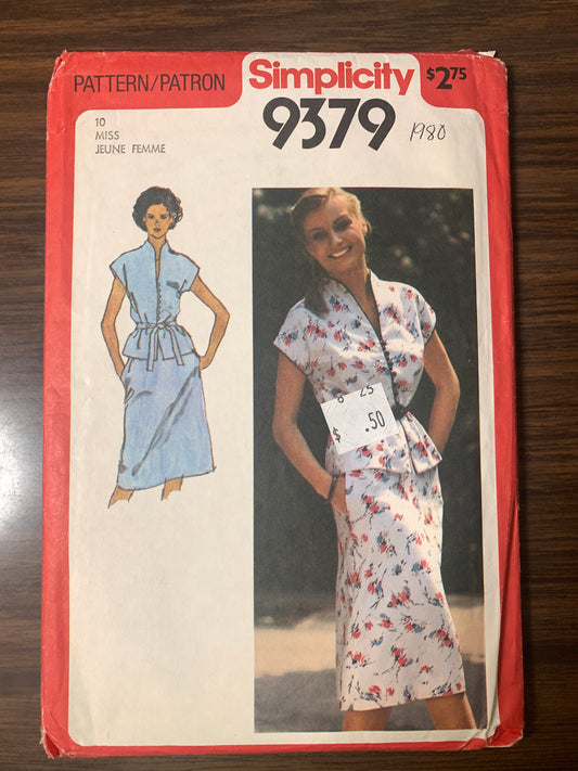 Simplicity Sewing Pattern 9379 Misses' Skirt, Blouse, Cap Sleeves, Zipper Back, Pockets, Size 10, Uncut, Vintage 1980