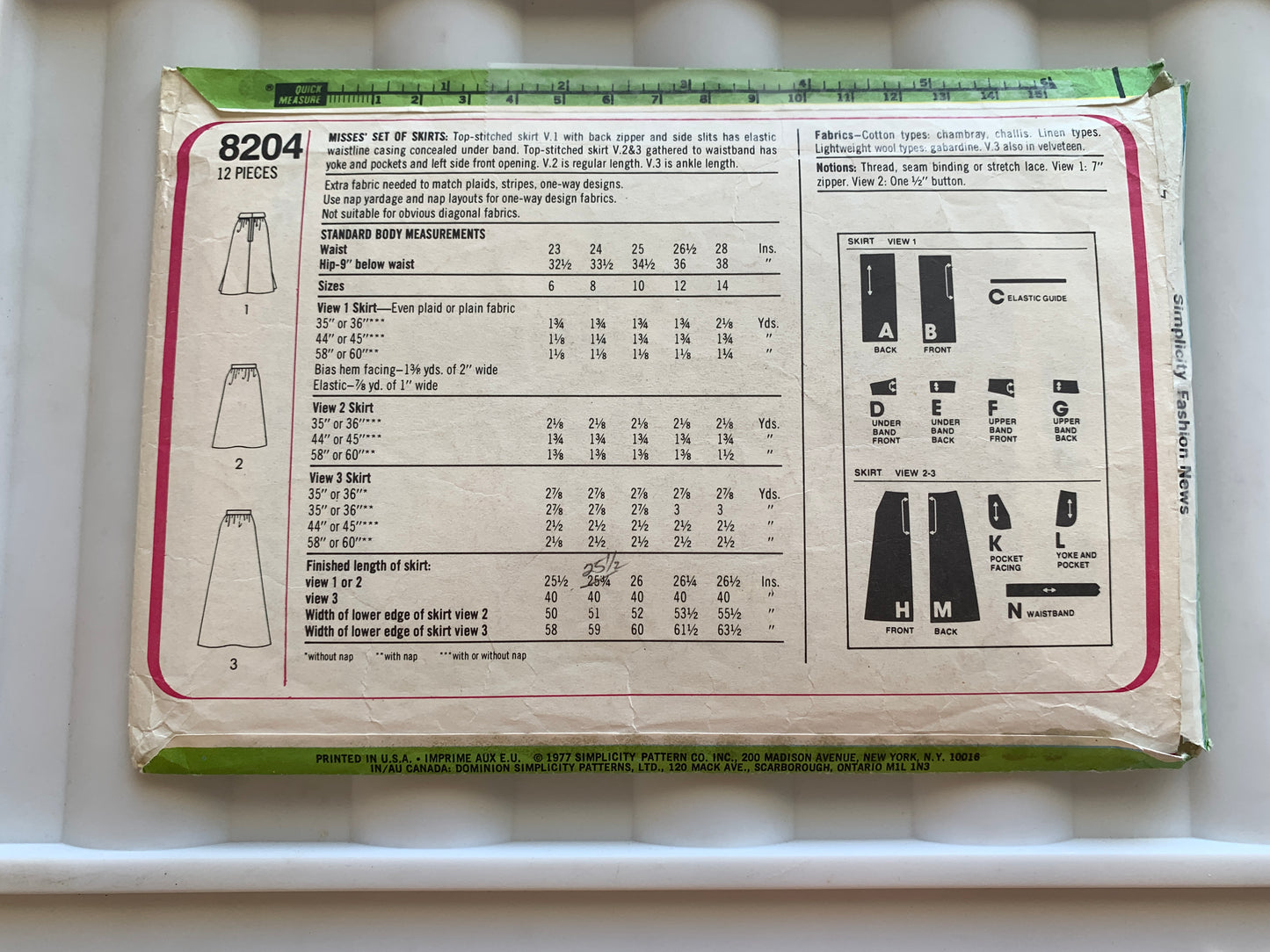 Simplicity Sewing Pattern 8204 Misses' Skirts, Zipper Back, Two Lengths, Size 6-8, Cut, Vintage 1977