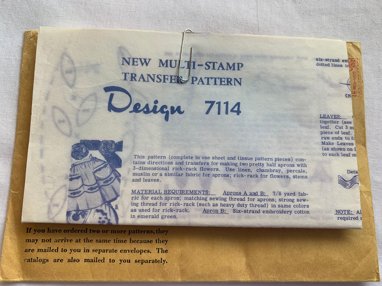 Design Sewing Pattern 7114 Aprons, Iron On Transfers, Motifs, Vintage 1966