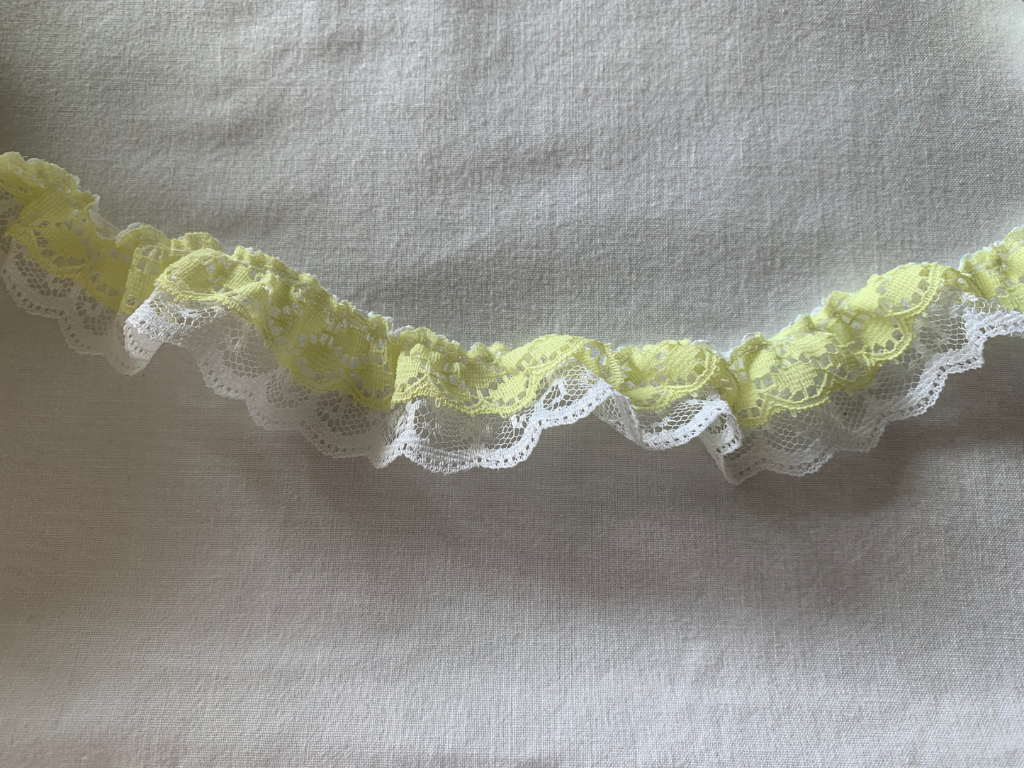 Trim Light Yellow and White Tiers, 35 Feet Long, 1 Inch Wide, Lace, Crafts, Hobbies, Photos, Card-Making, Baby Clothes