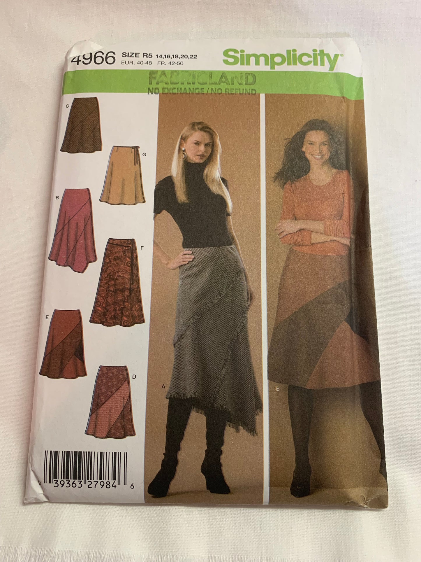 Simplicity Sewing Pattern 4966 Misses' Skirt, Zipper Back, Two Lengths, 8 Variations, Size 14-22, Uncut, 2004