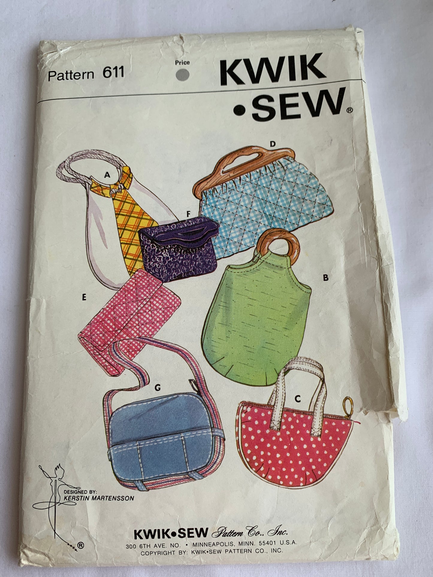 Kwik Sewing Pattern 611 Crafts, Purses, Bags, 7 Variations, Uncut, Vintage 1970