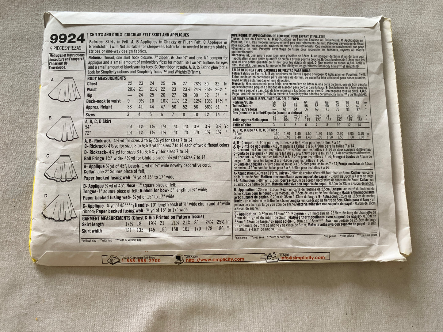 Simplicity Sewing Pattern 9924 Girls' Circle Felt Skirts, 4 Variations, Appliques, Full Flared, Zipper Back, Waistband, Size 3-6, Uncut, Vintage 2001