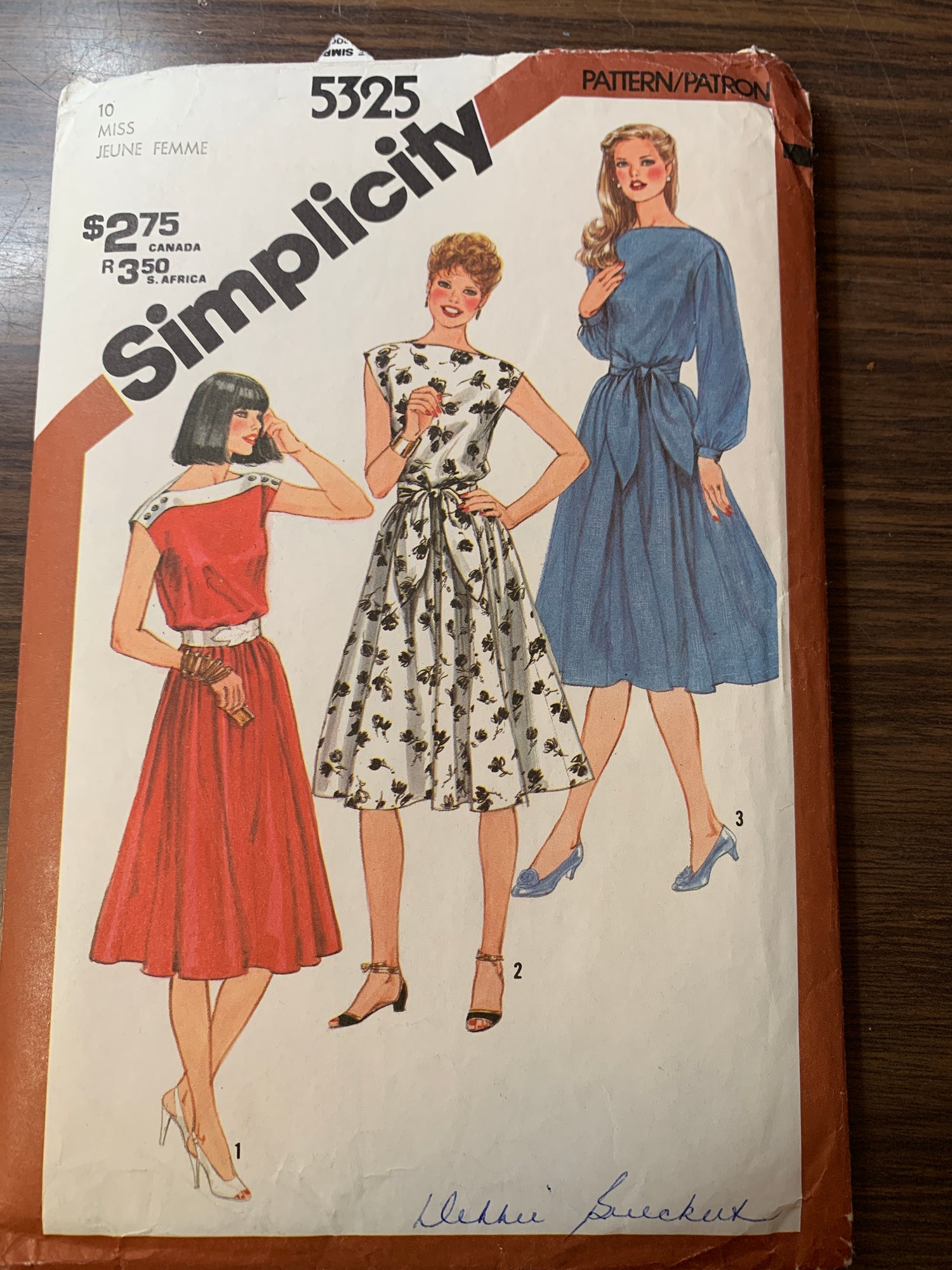Simplicity Sewing Pattern 5325 Misses' Pullover Dress, Sash, Flared, Long Sleeves, Sleeveless, Size 10, Uncut, Vintage 1981