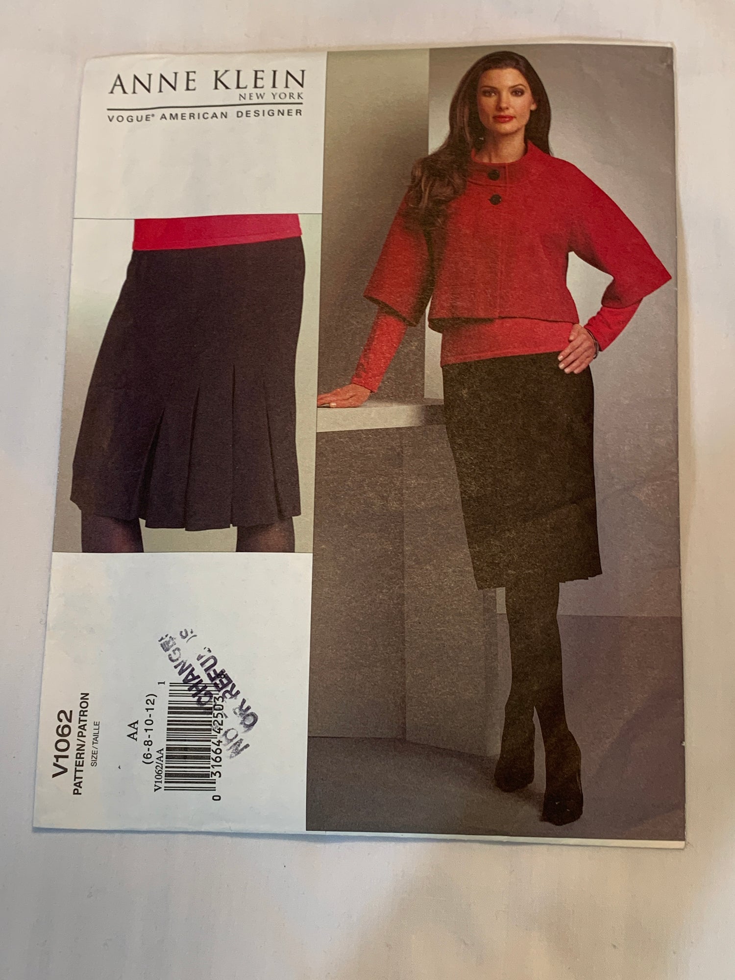Vogue Sewing Pattern V1062 Misses' Unlined Jacket, Skirt, Loose-Fitting, Zipper Closing, Size 6-12, Cut, 2008