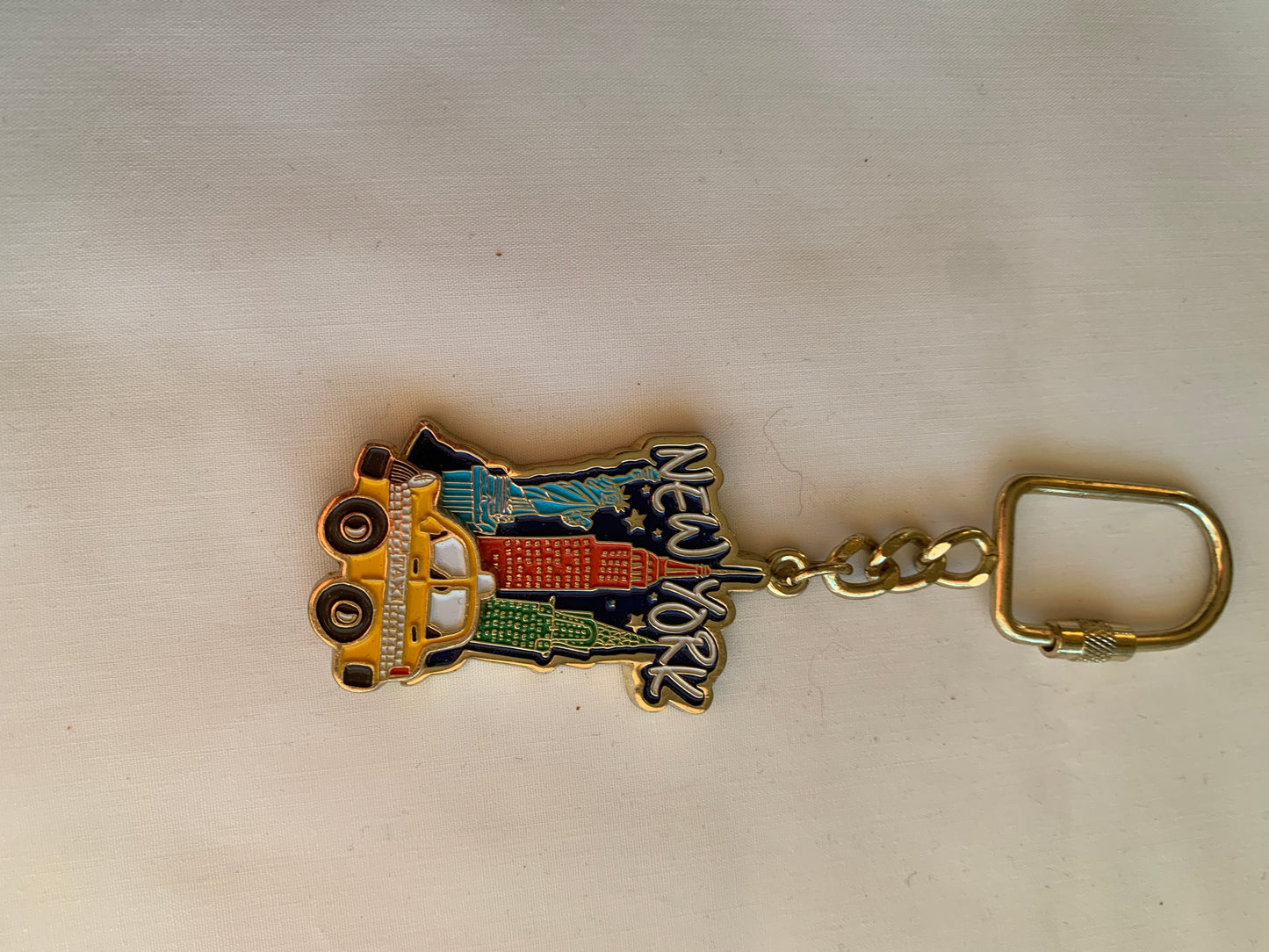 New York Multi Colored Key Chain, Screw Together Fastener, Gold Tone
