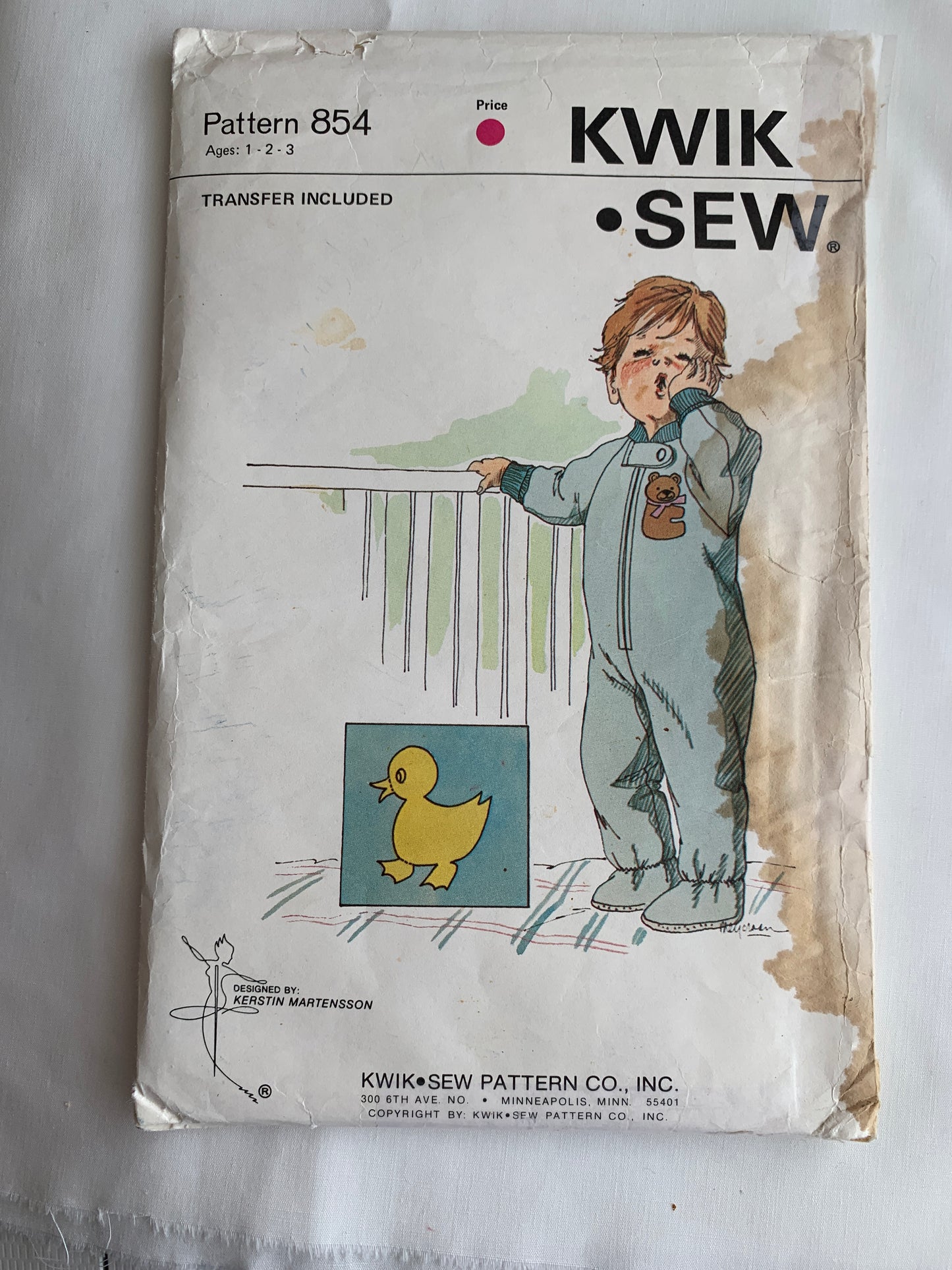 KWIK Sewing Pattern 854 Toddlers' Sleeper, Long Raglan Sleeves, Zipper Front, Feet, Size 1-3, Uncut, Vintage 1980