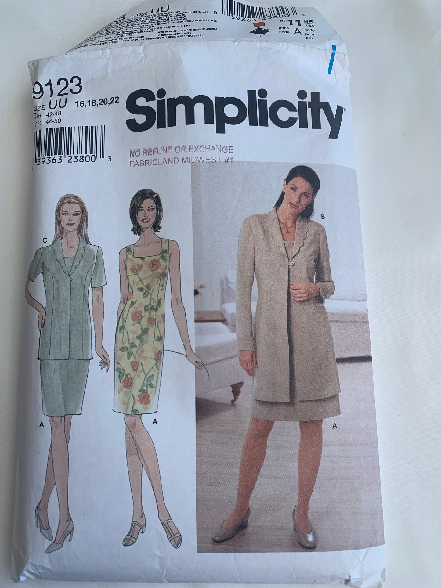 Simplicity Sewing Pattern 9123 Misses'/Miss Petite Dress and Lined Jacket, Fitted, Sleeveless, Zipper, Scalloped Collar, Dart, Size 16-22, Cut, 2000