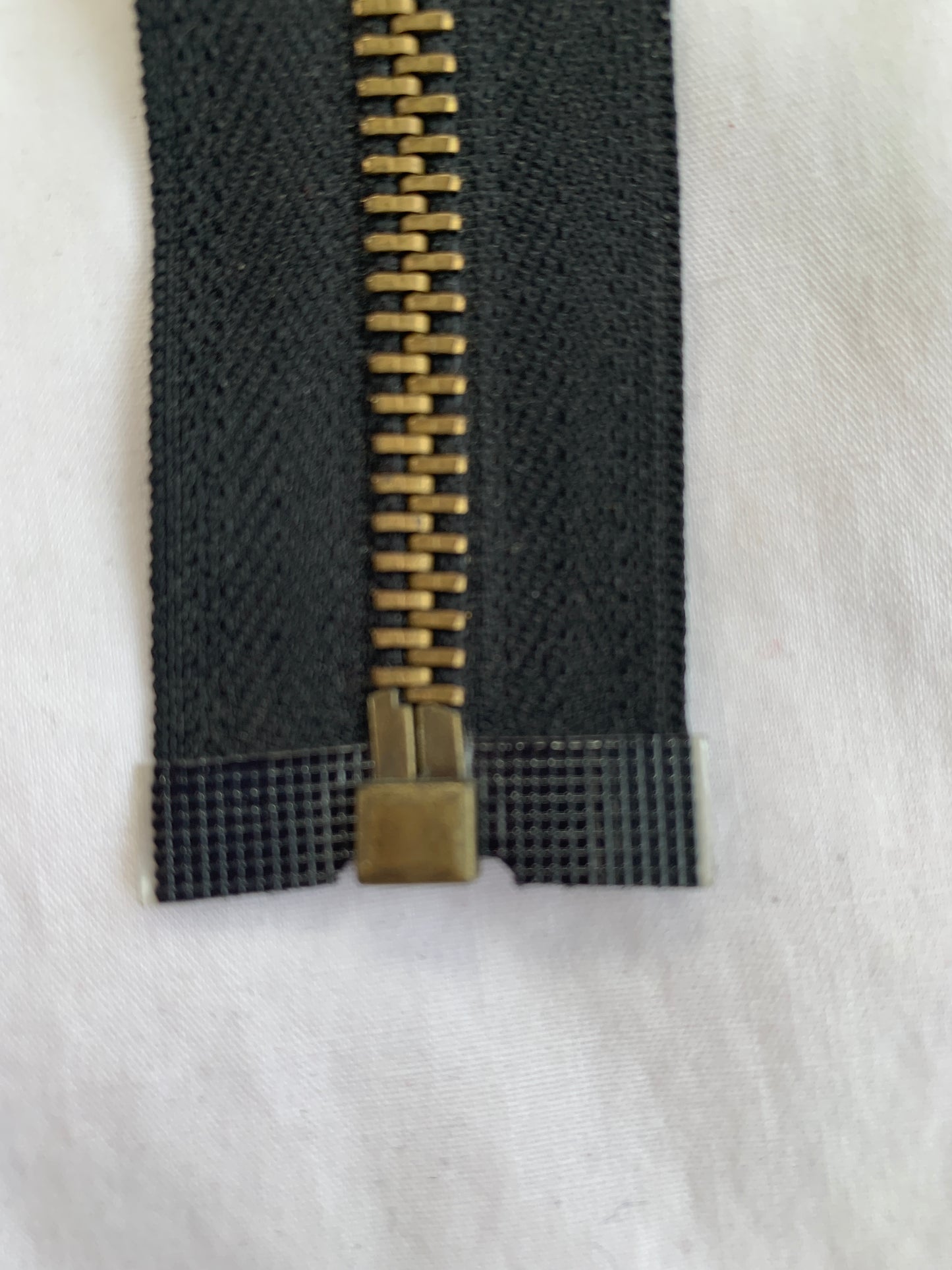 Metal Zipper, Separating, 14 Inch, Black Color, New
Success