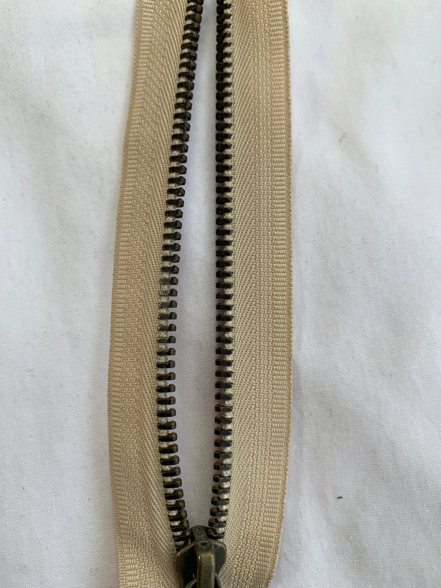 Metal Zipper, Separating, 20 Inch, Light Brown Color, New