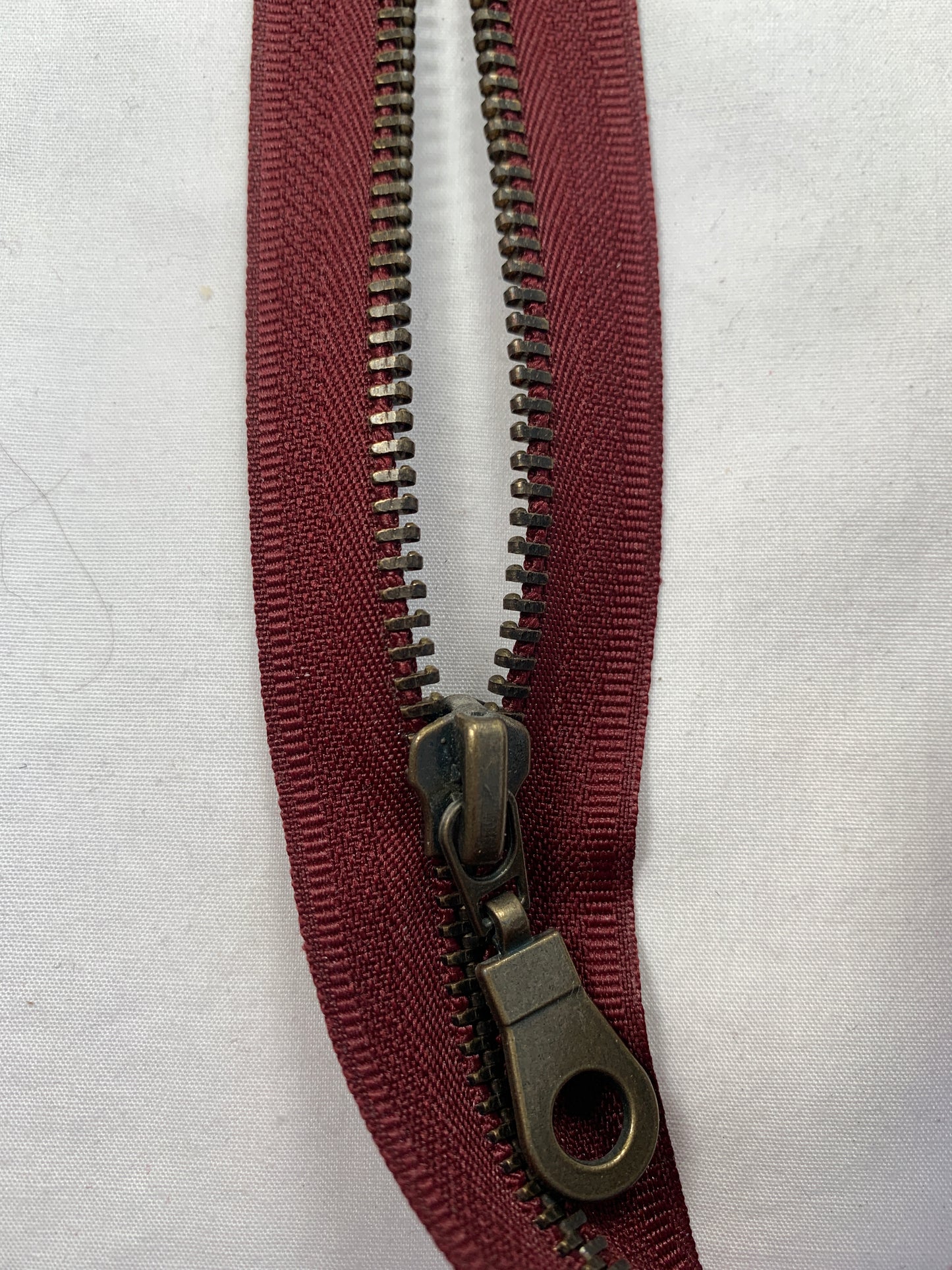 Metal Zipper, Separating, 22 Inch, Burgandy Color, New