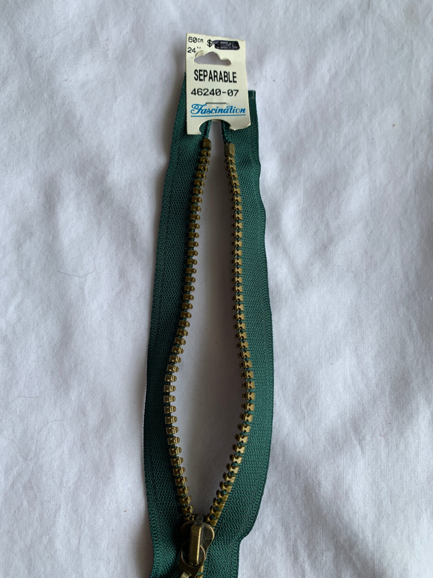 Molded Plastic Zipper, Separating, 24 Inch, Forest Green Color, New