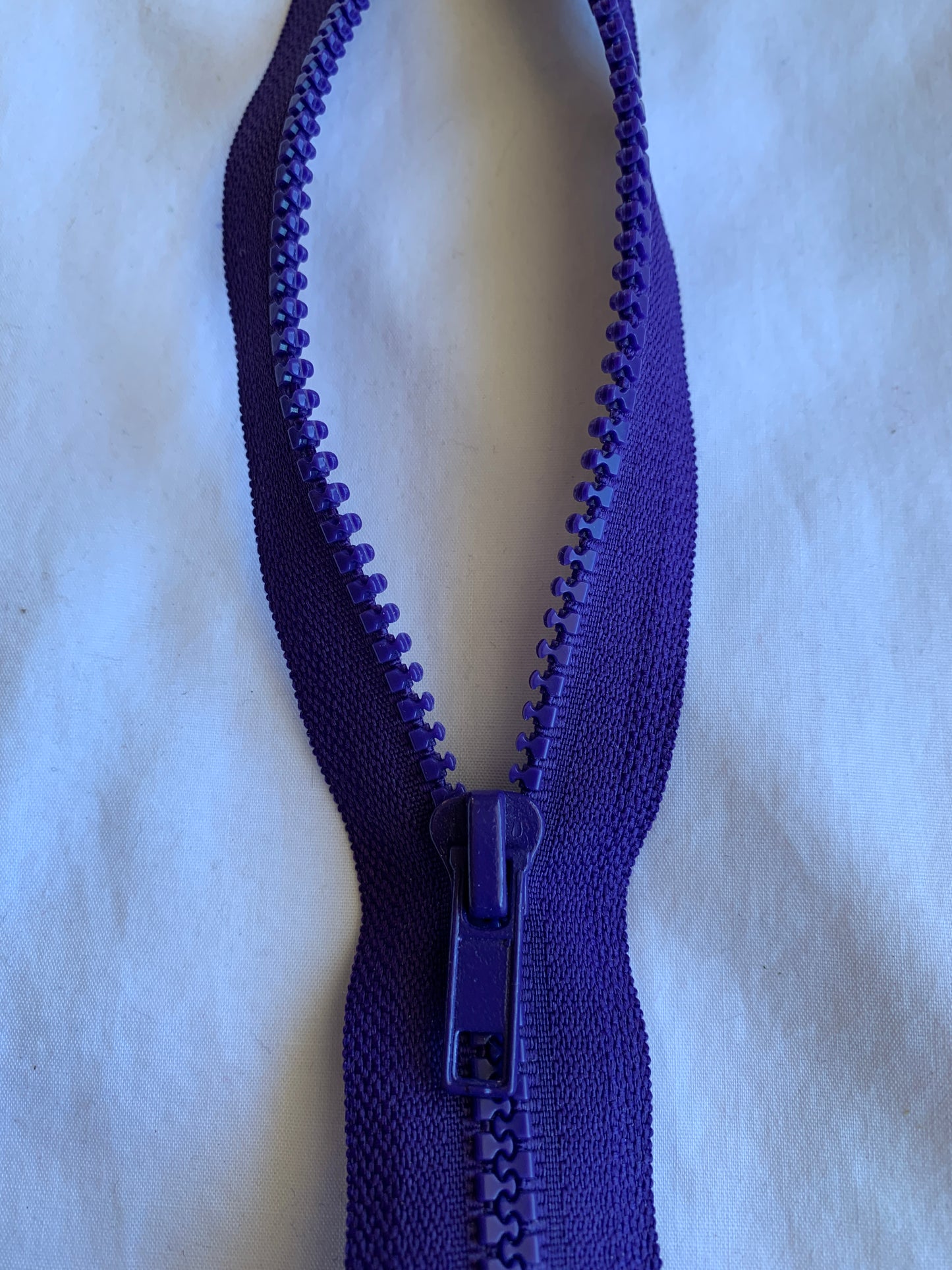 Molded Plastic Zipper, Separating, 20 Inch, Purple Color, New