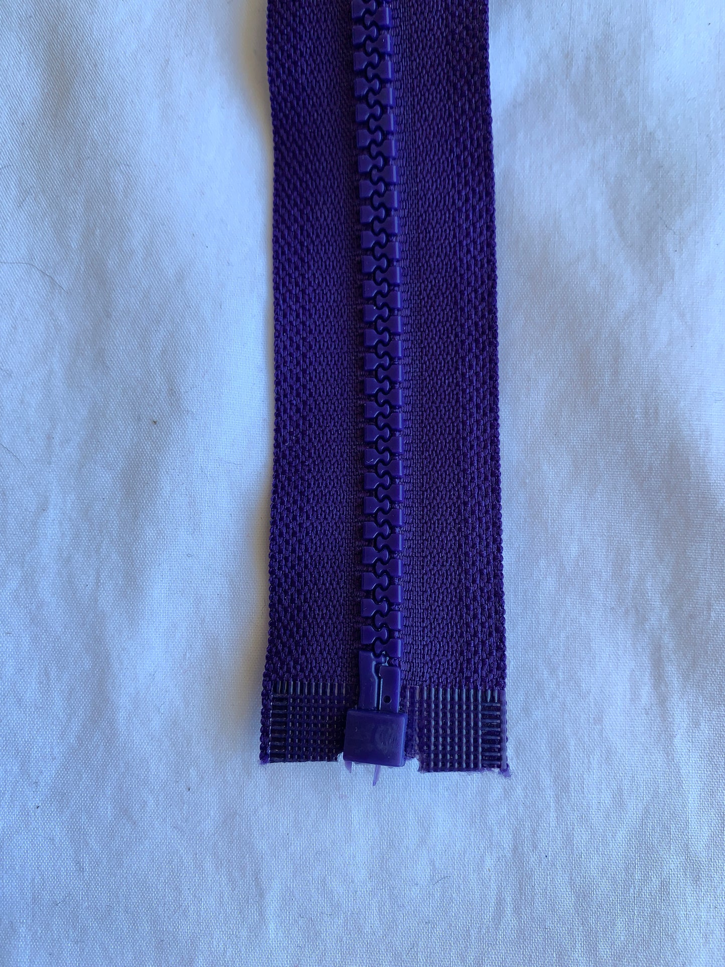 Molded Plastic Zipper, Separating, 20 Inch, Purple Color, New
