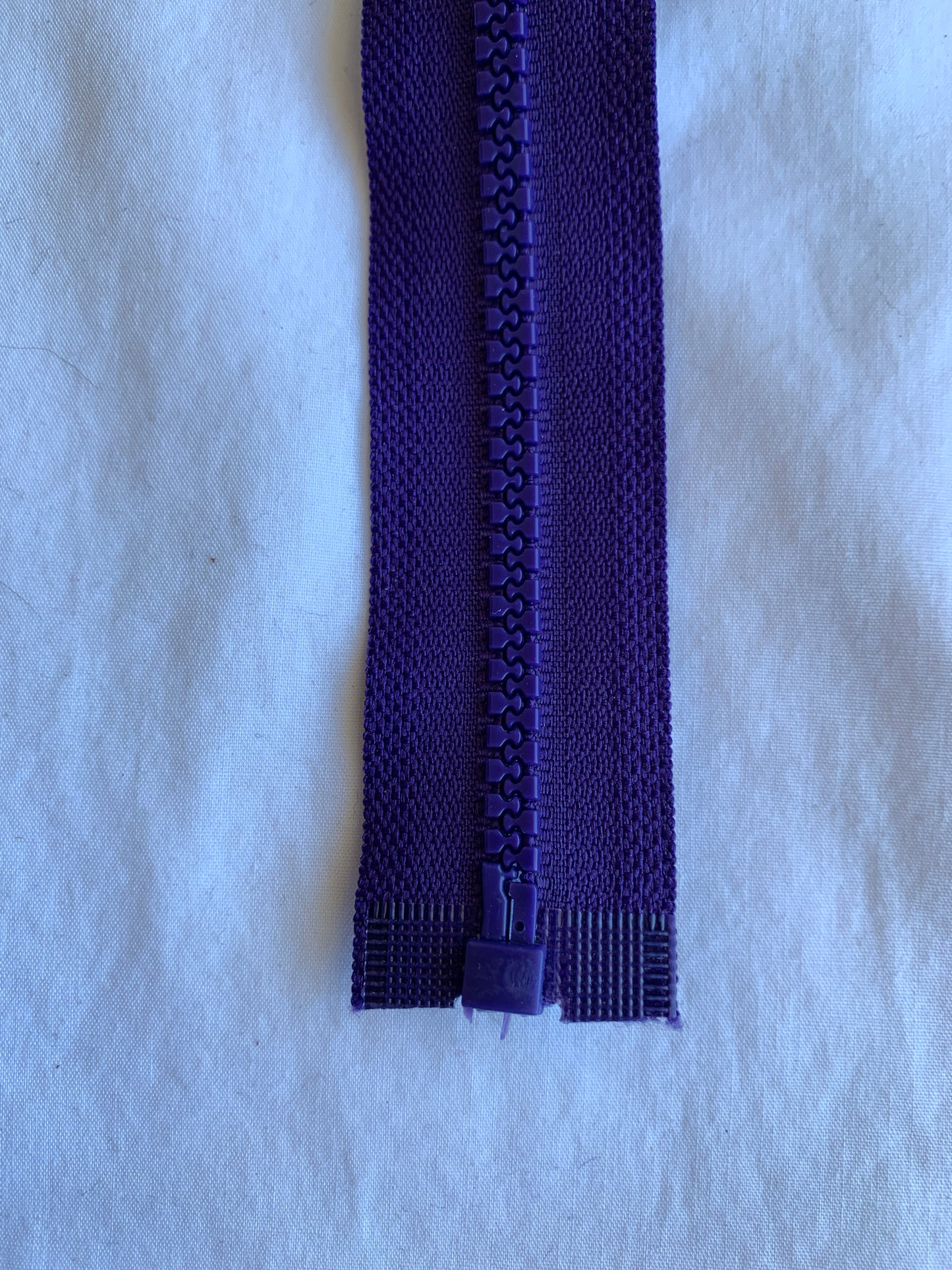 Molded Plastic Zipper, Separating, 20 Inch, Purple Color, New
