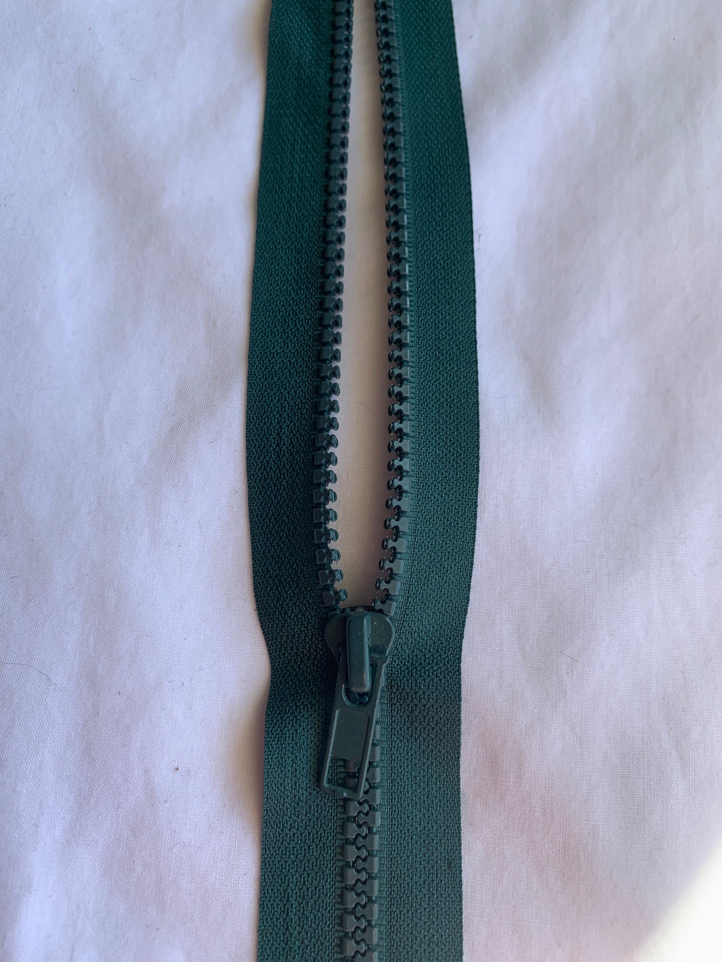 Molded Plastic Zipper, Separating, 28 Inch, Forest Green Color, New