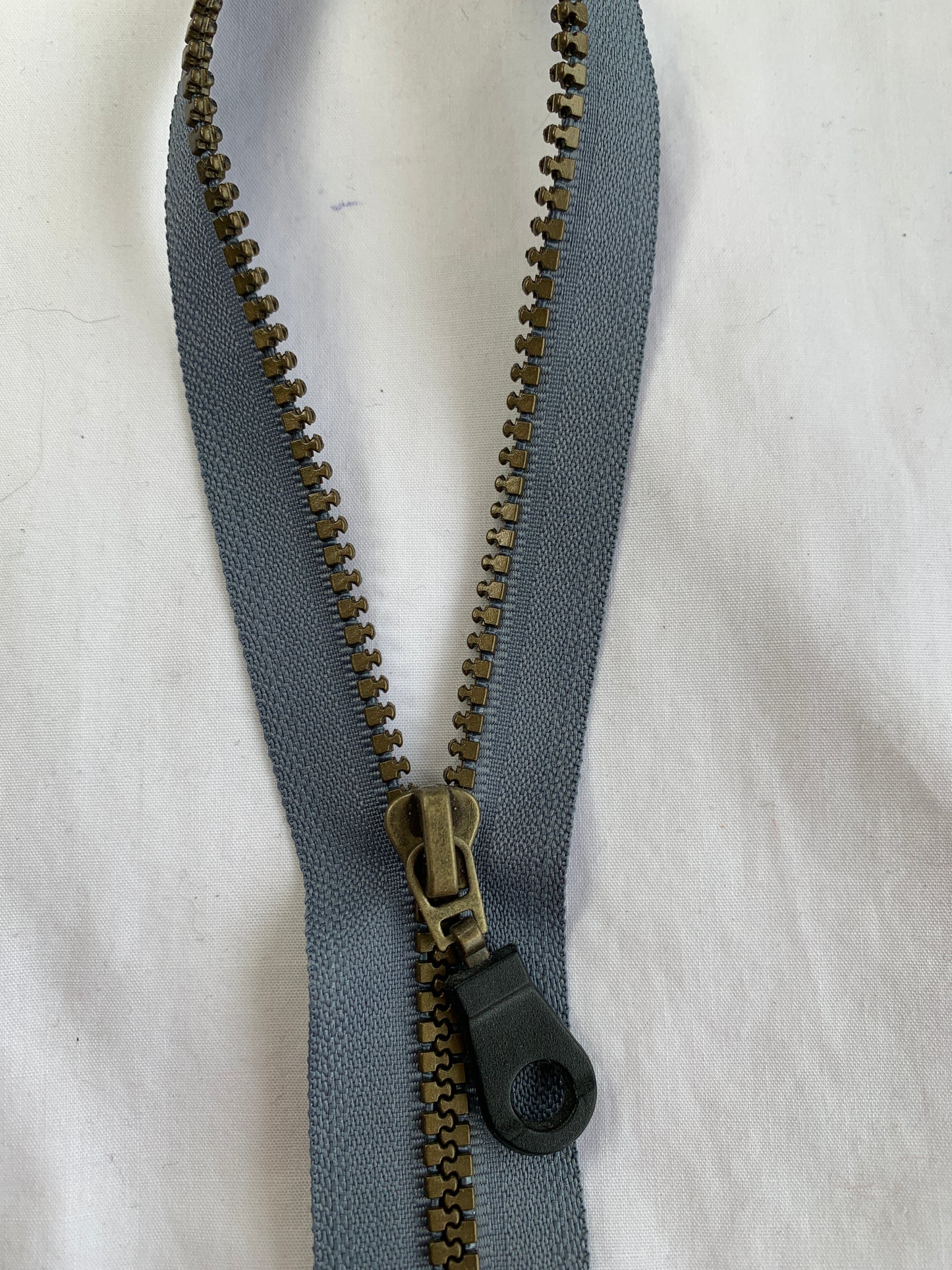 Molded Plastic Zipper, Separating, 20 Inch, Blueish Grey Color, New