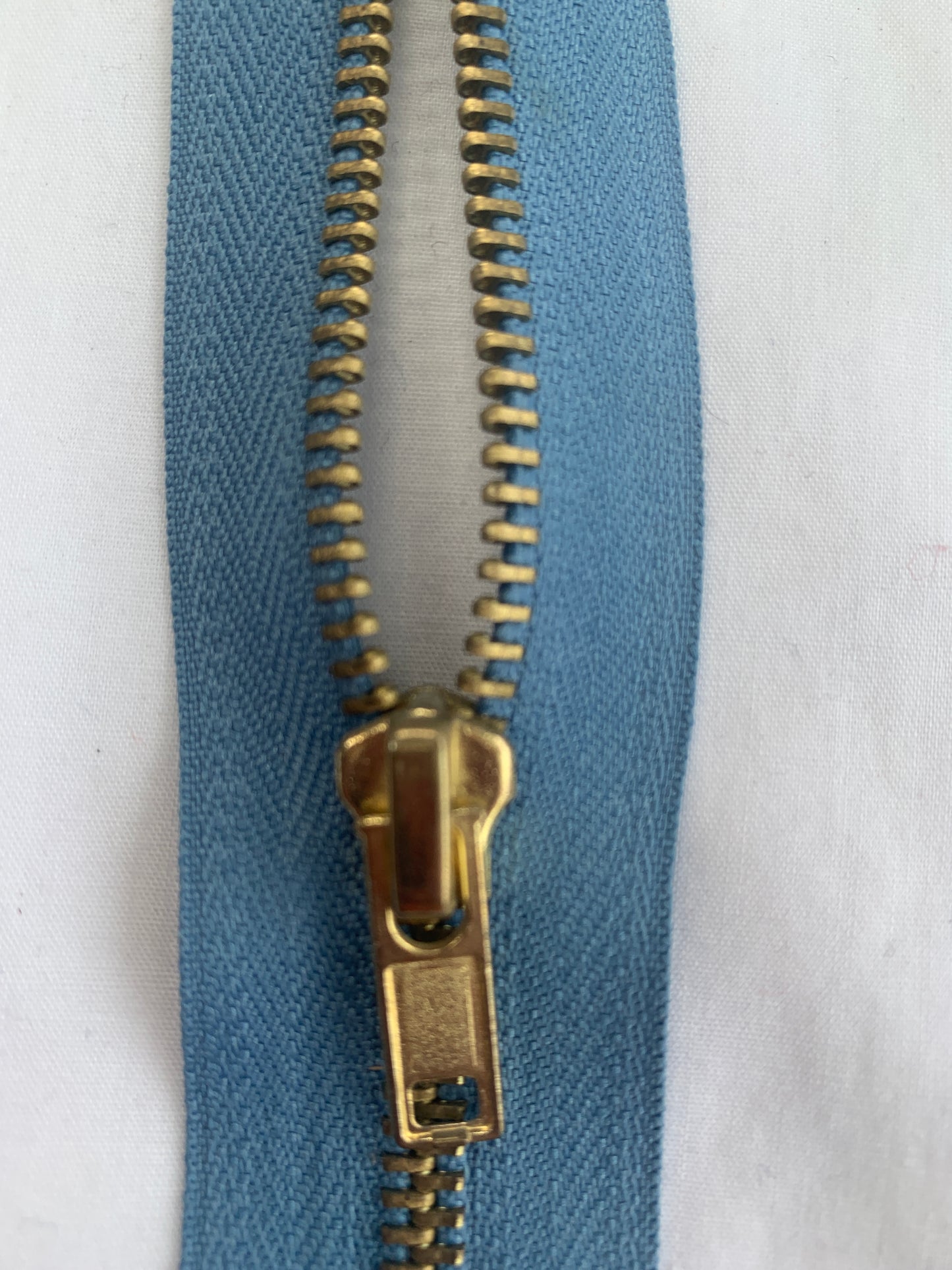 Metal Zipper, Non-Separating, 7 Inch, Light Blue Color, New