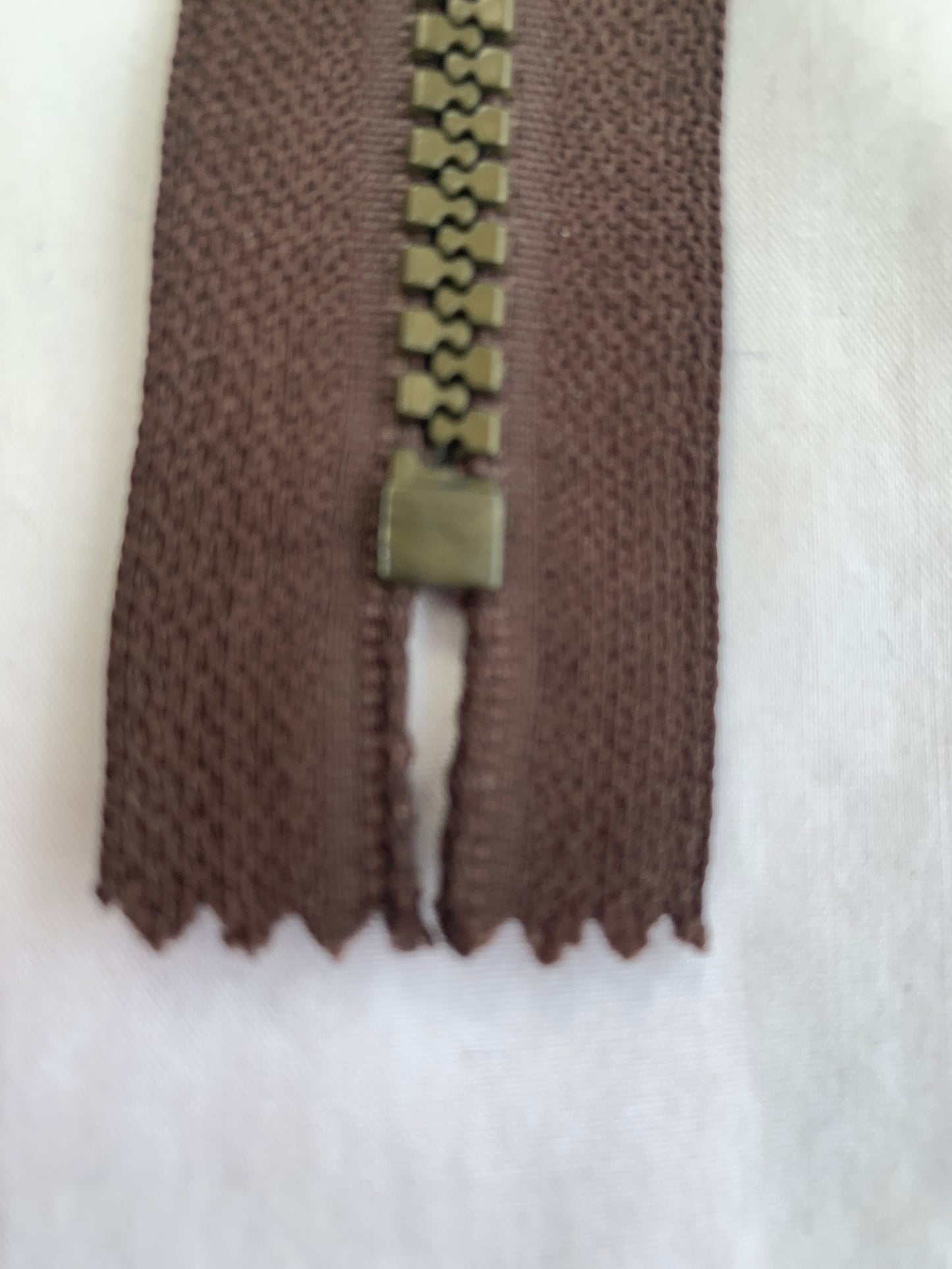 6 Inch Non-Separating Zipper, Medium Brown, Molded Plastic, New