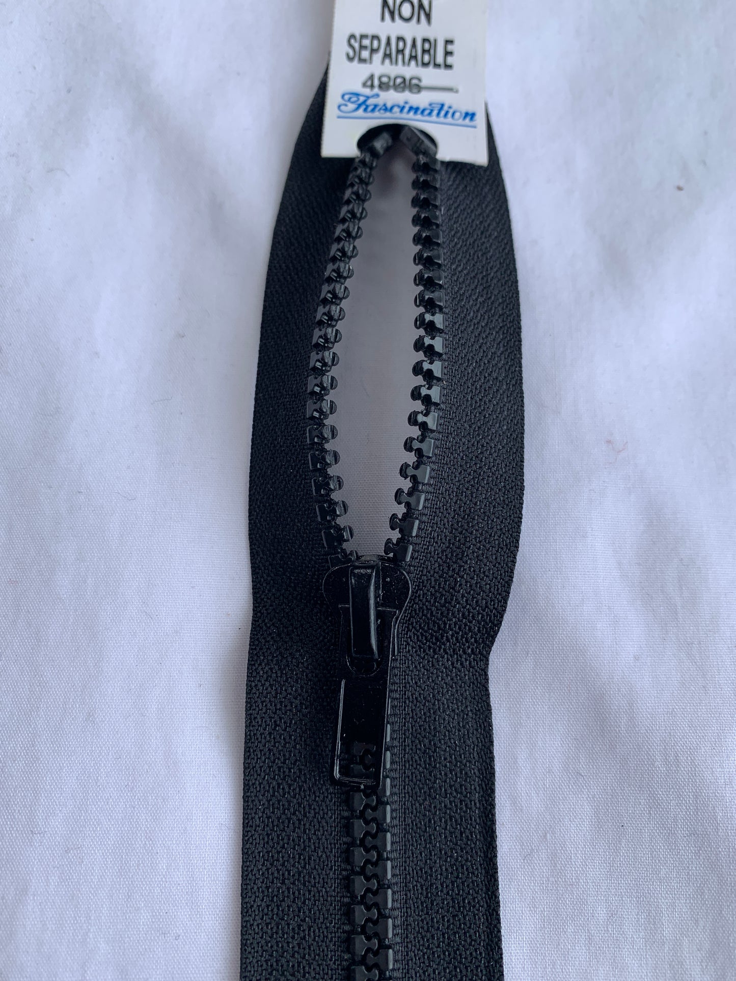 6 Inch Non-Separating Zipper, Black, Molded Plastic, New