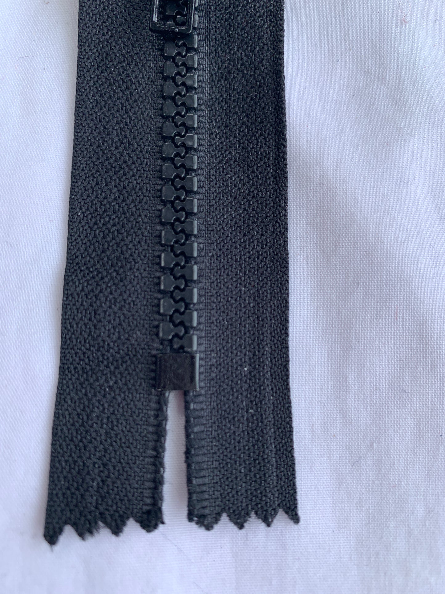 6 Inch Non-Separating Zipper, Black, Molded Plastic, New