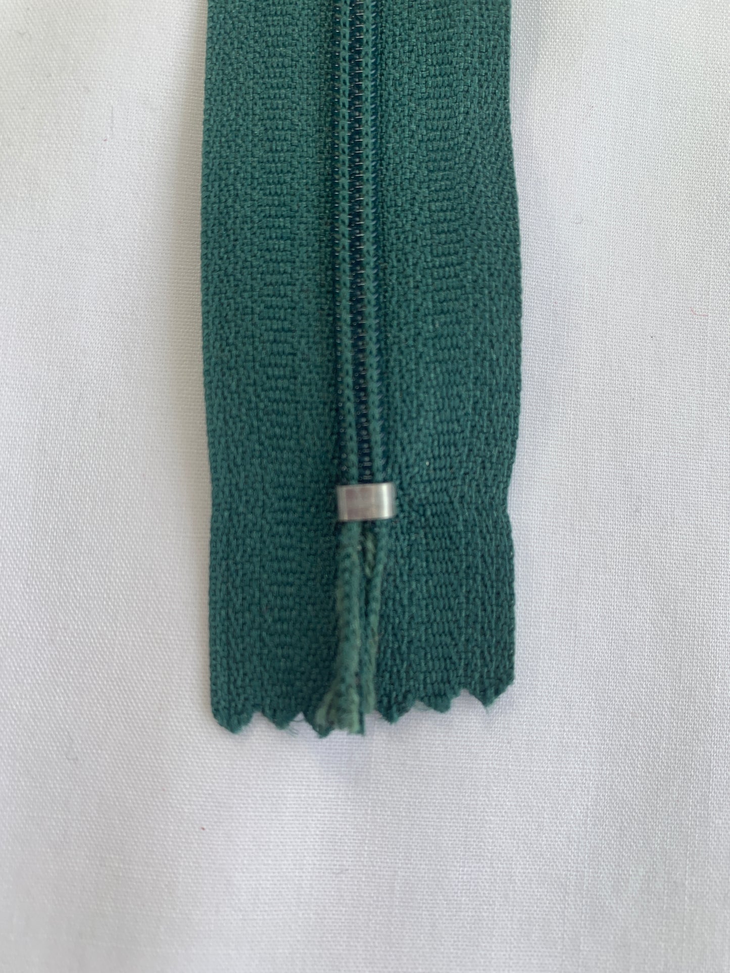 9 Inch Non-Separating Zipper, Forest Green, Molded Plastic, New
