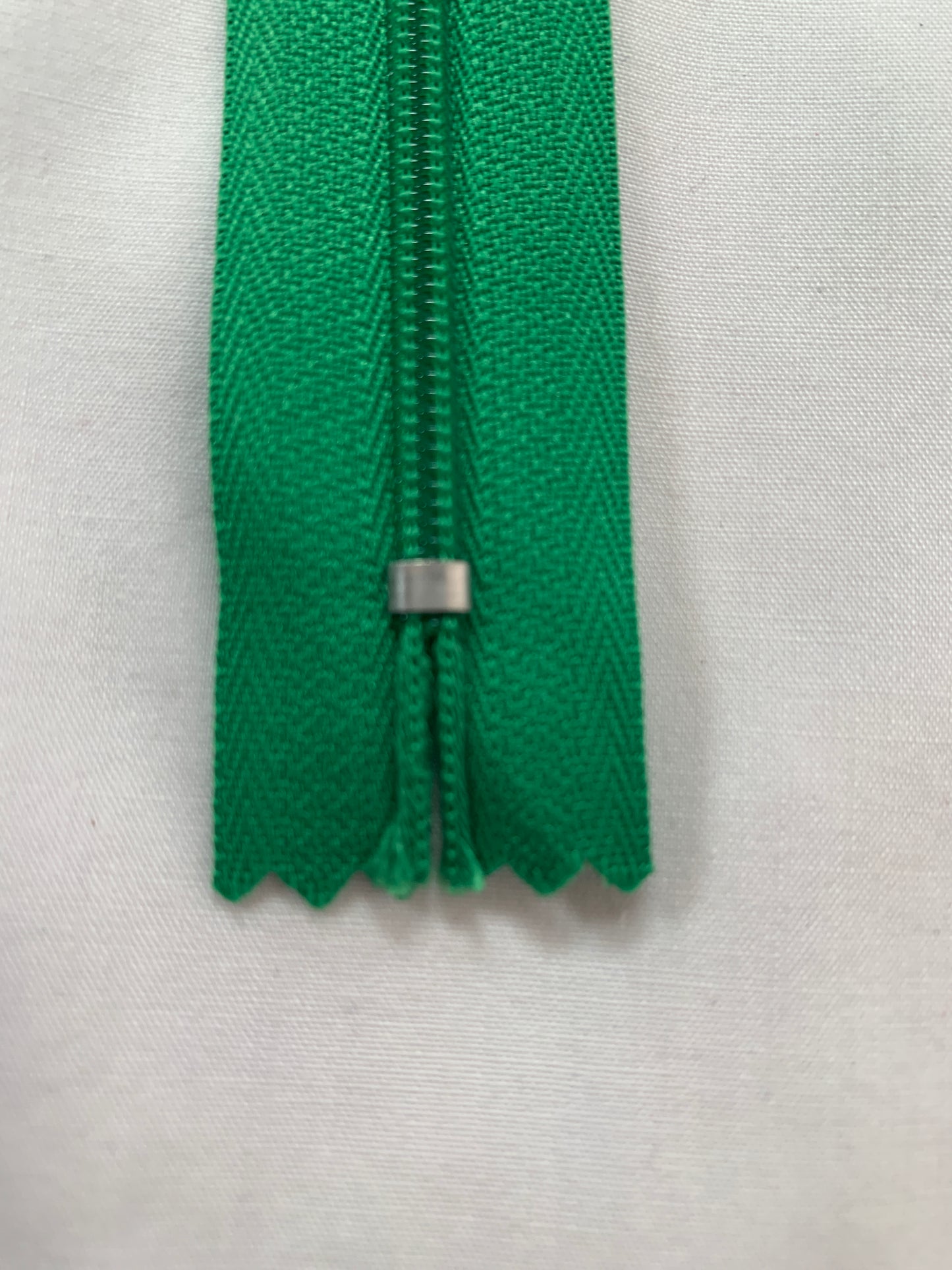 16 Inch Non-Separating Zipper, Sheen Green, Molded Plastic, New