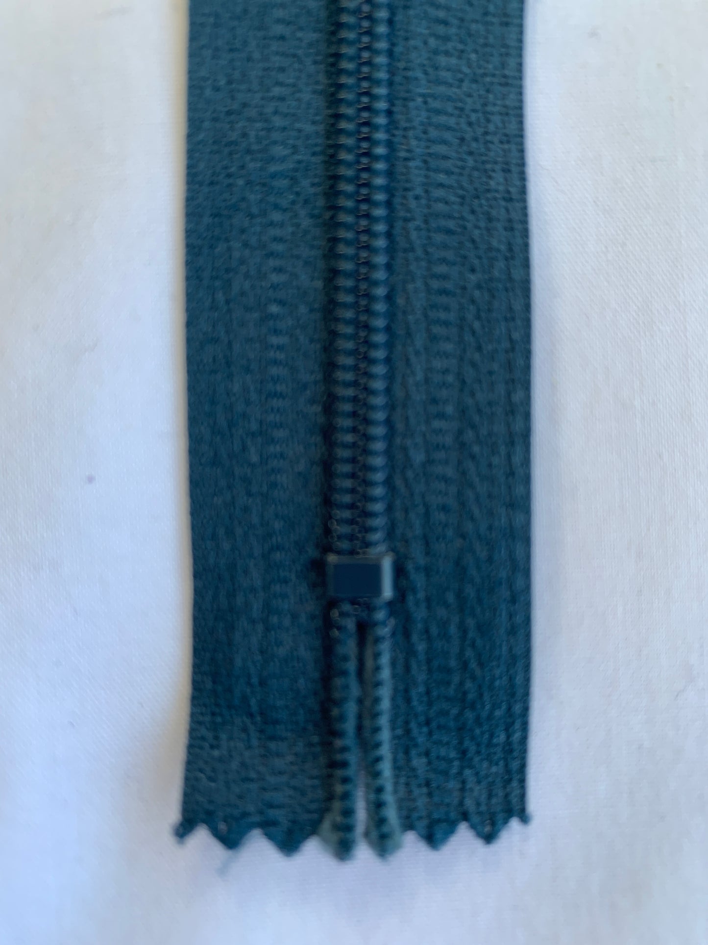 18 Inch Non-Separating Zipper, Blue Gray Color, Molded Plastic, New