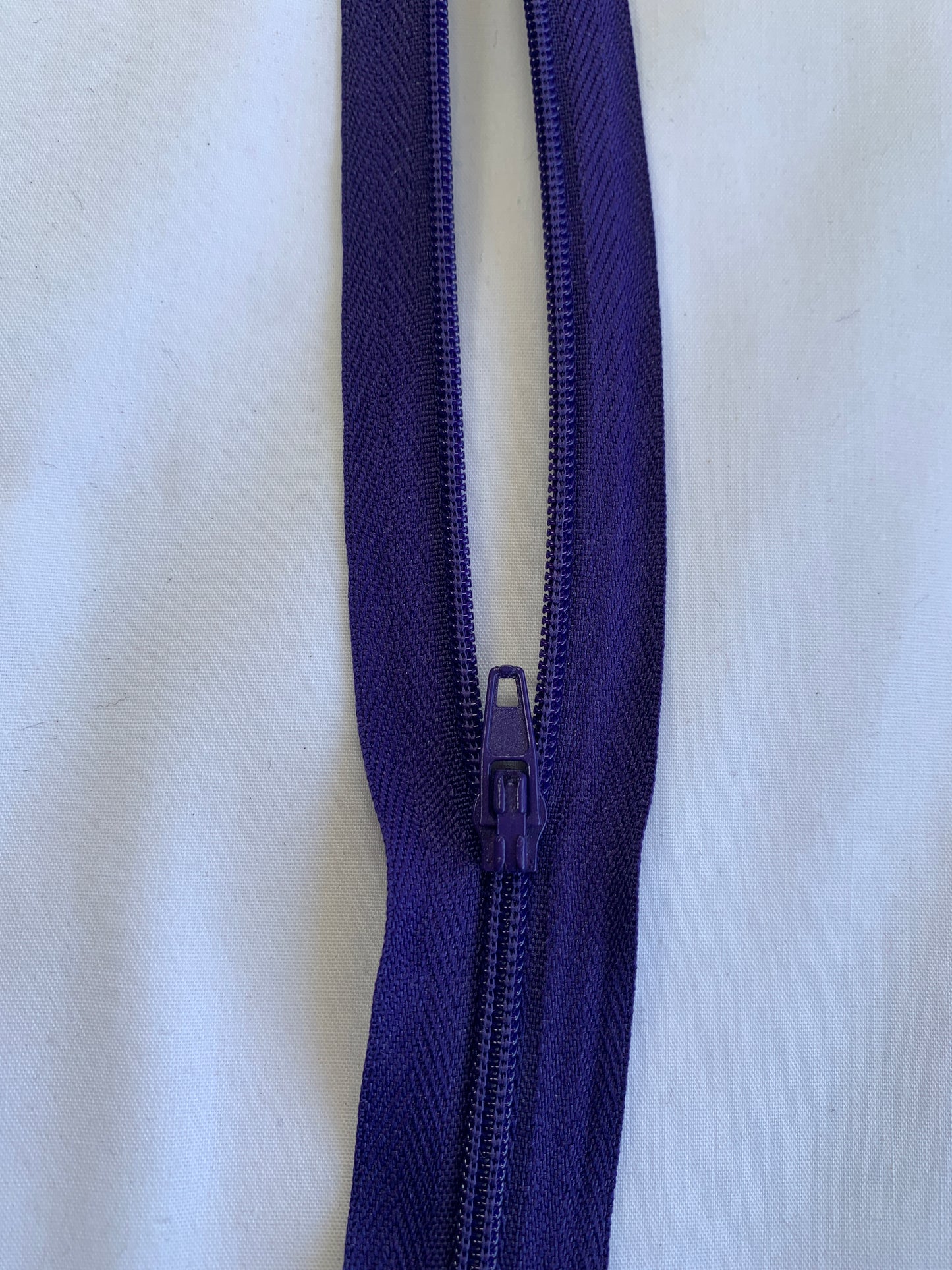 18 Inch Non-Separating Zipper, Purple Color, Molded Plastic, New