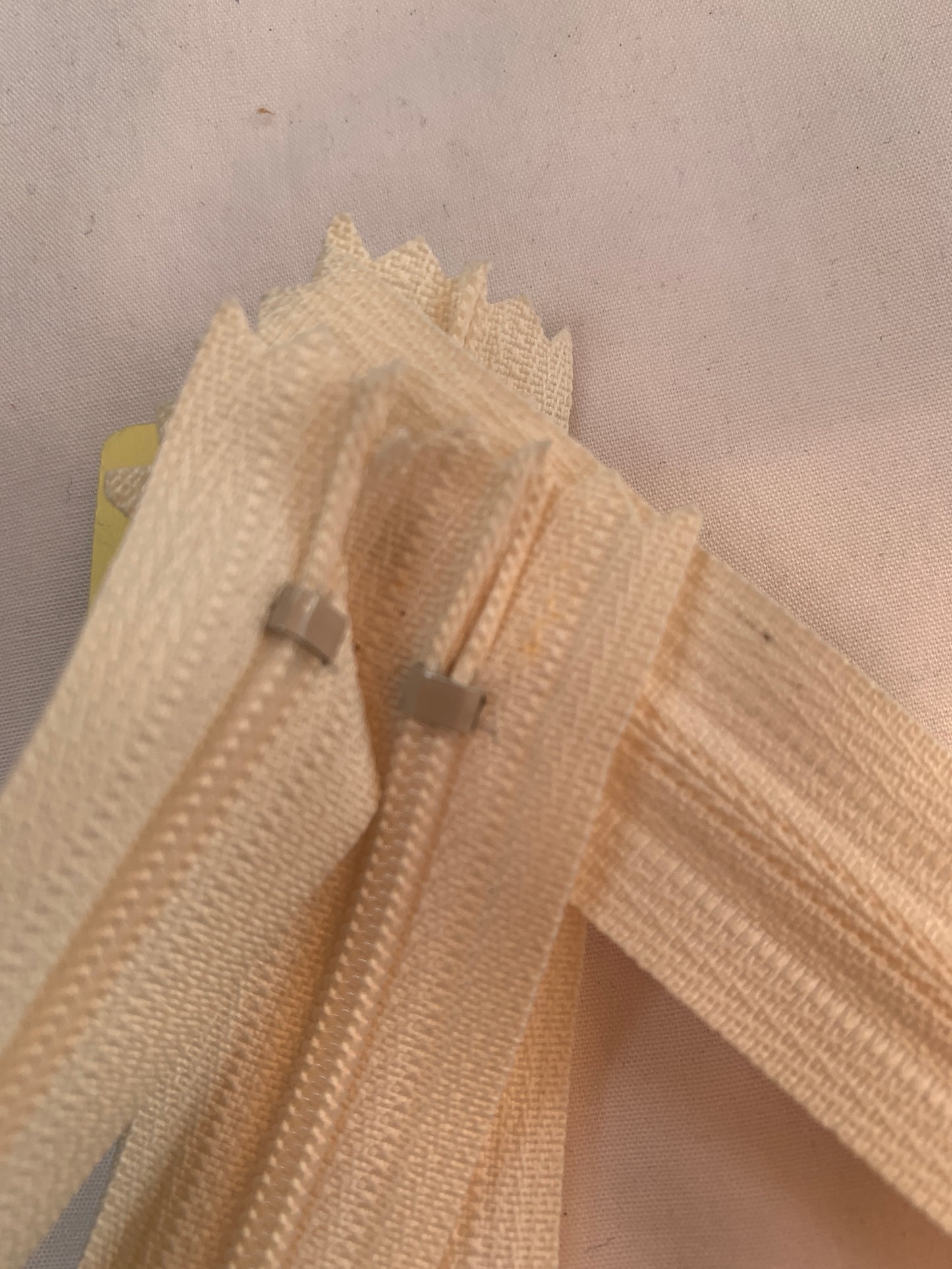 20 Inch Non-Separating Zipper, Creamy Beige Color, Molded Plastic, New