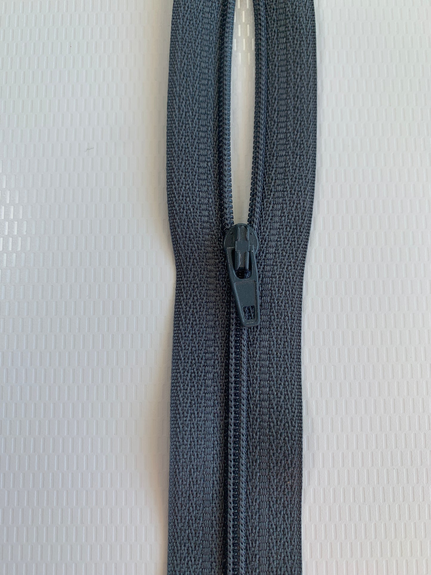9 Inch Non-Separating Zipper, Gray, Molded Plastic, New