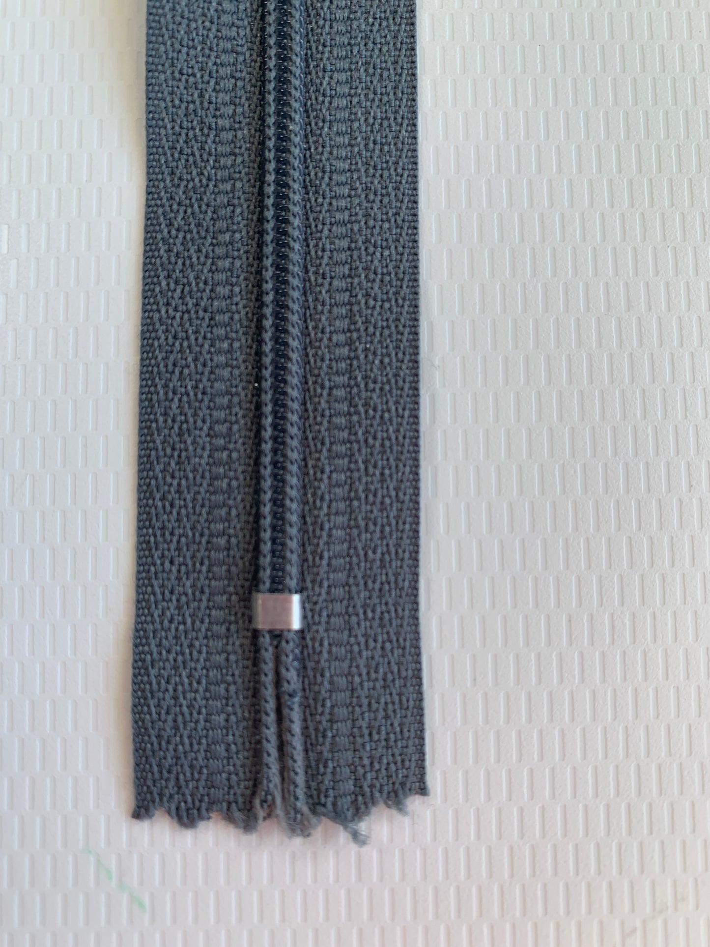 9 Inch Non-Separating Zipper, Gray, Molded Plastic, New