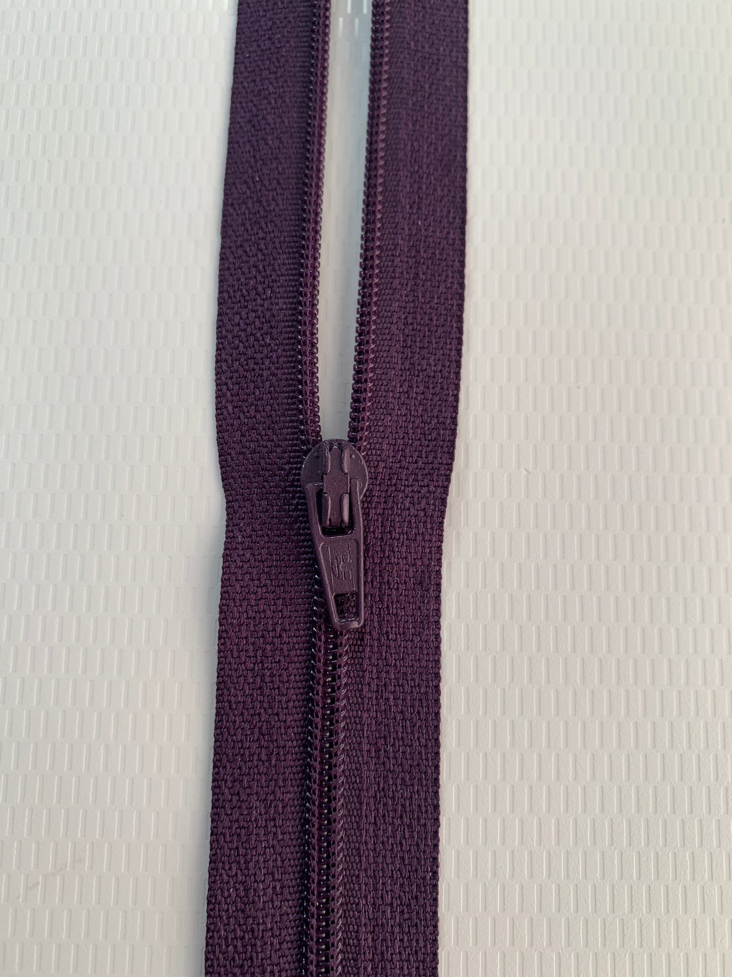 9 Inch Non-Separating Zipper, Dark Purple, Molded Plastic, New
