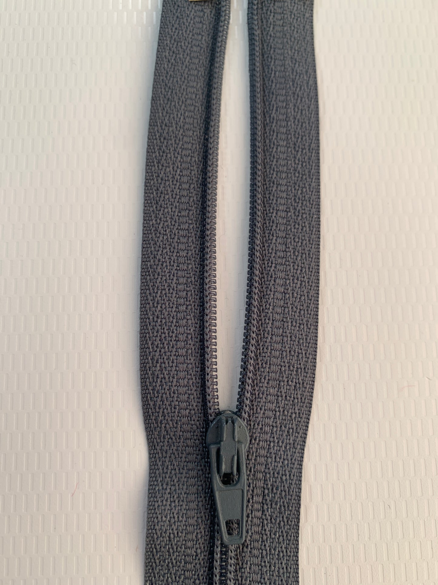 8 Inch Non-Separating Zipper, Gray, Molded Plastic, New