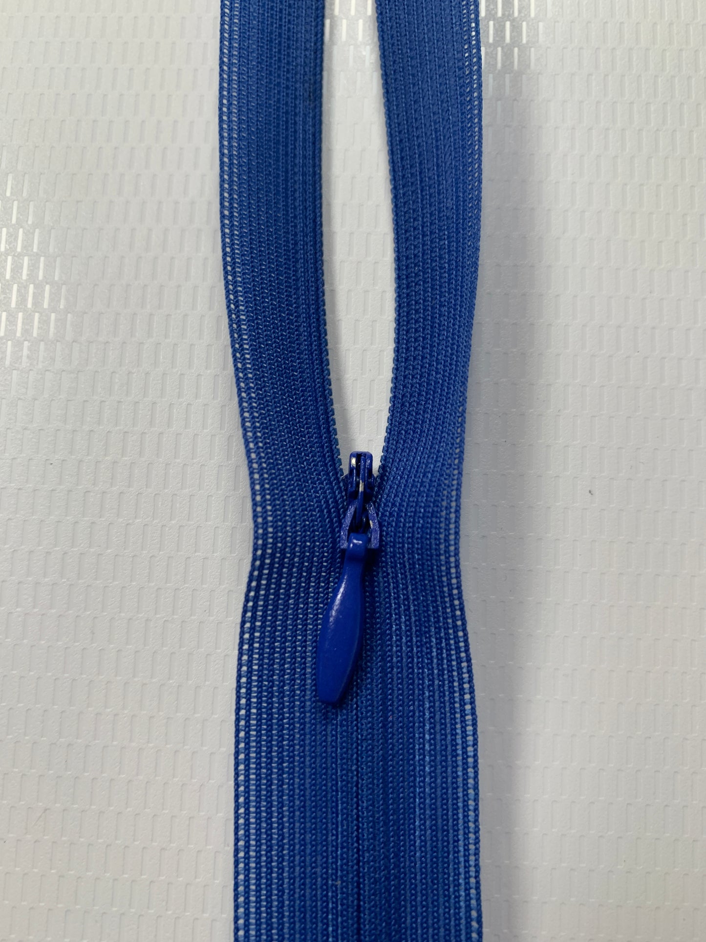 8 Inch Invisible Non-Separating, Royal Blue, Plastic Zipper