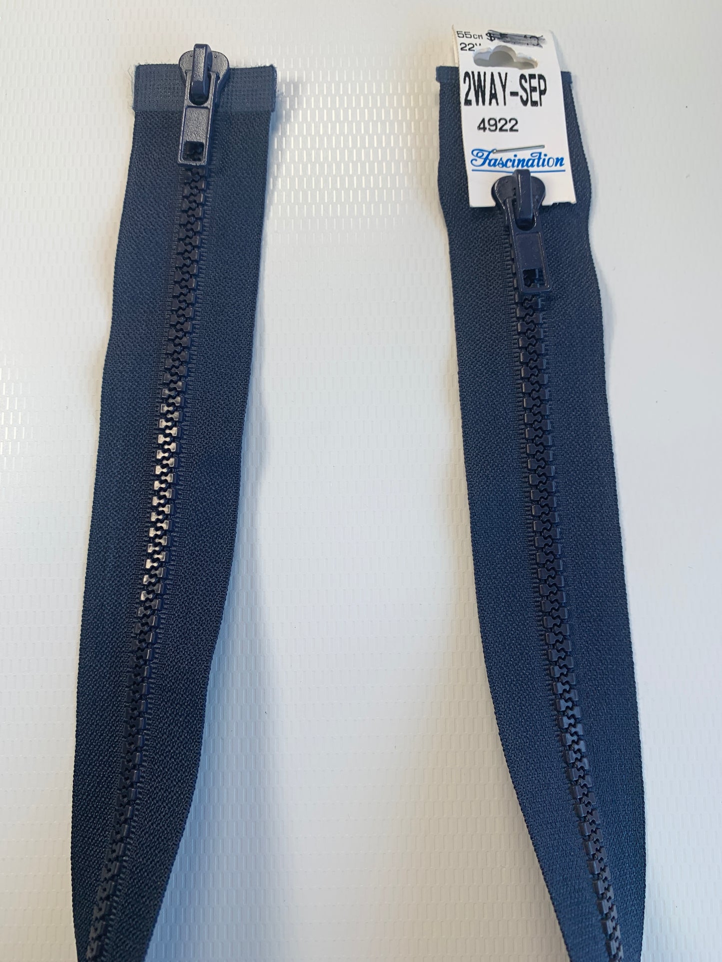 22 Inch Two-Way Plastic Molded Zipper, Navy Blue