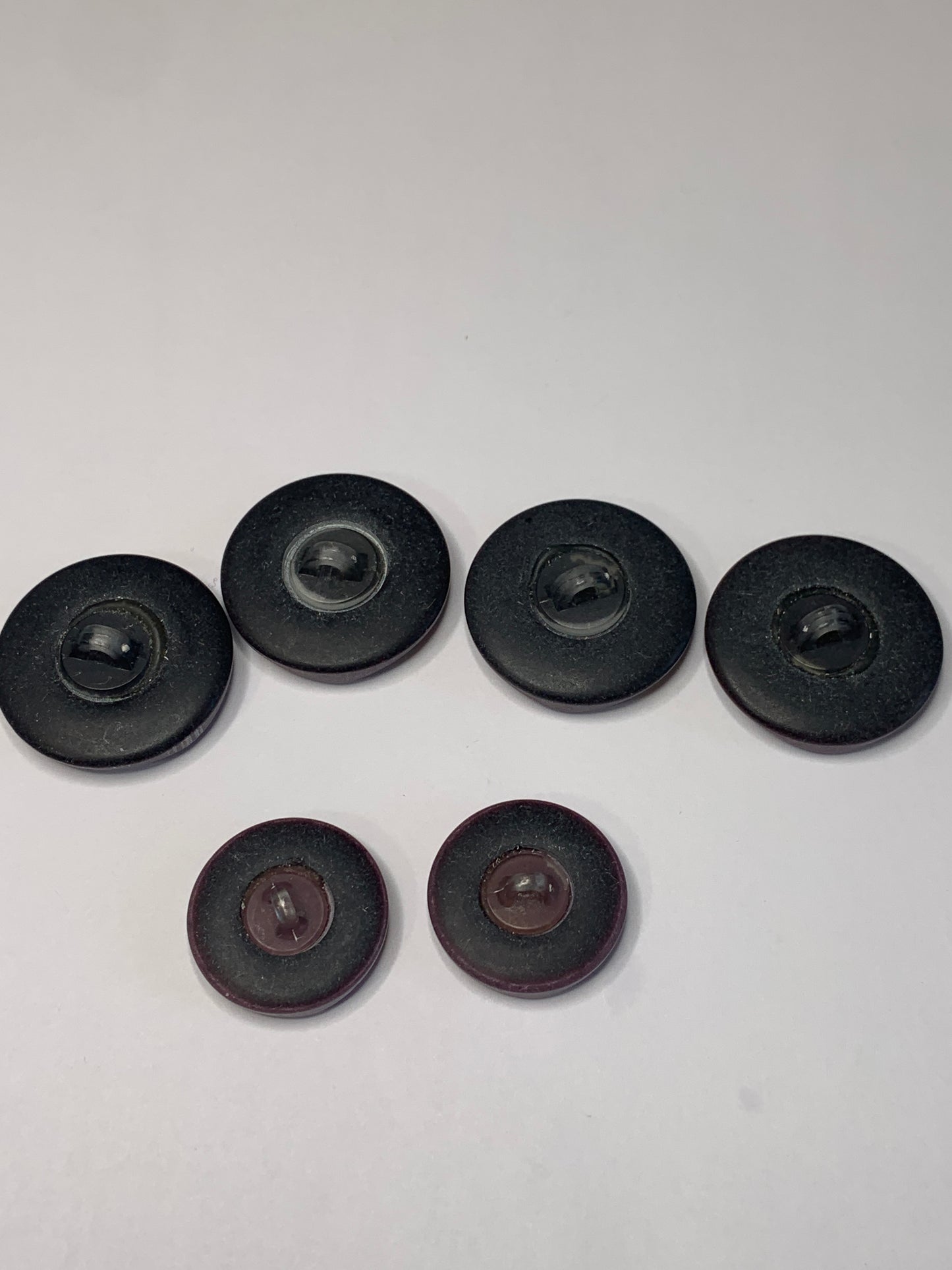 Vintage Medium/Small Round Plastic Buttons, Abstract Design, Shank, Light Purple, 2.5/2.0 cm, New/Old Stock