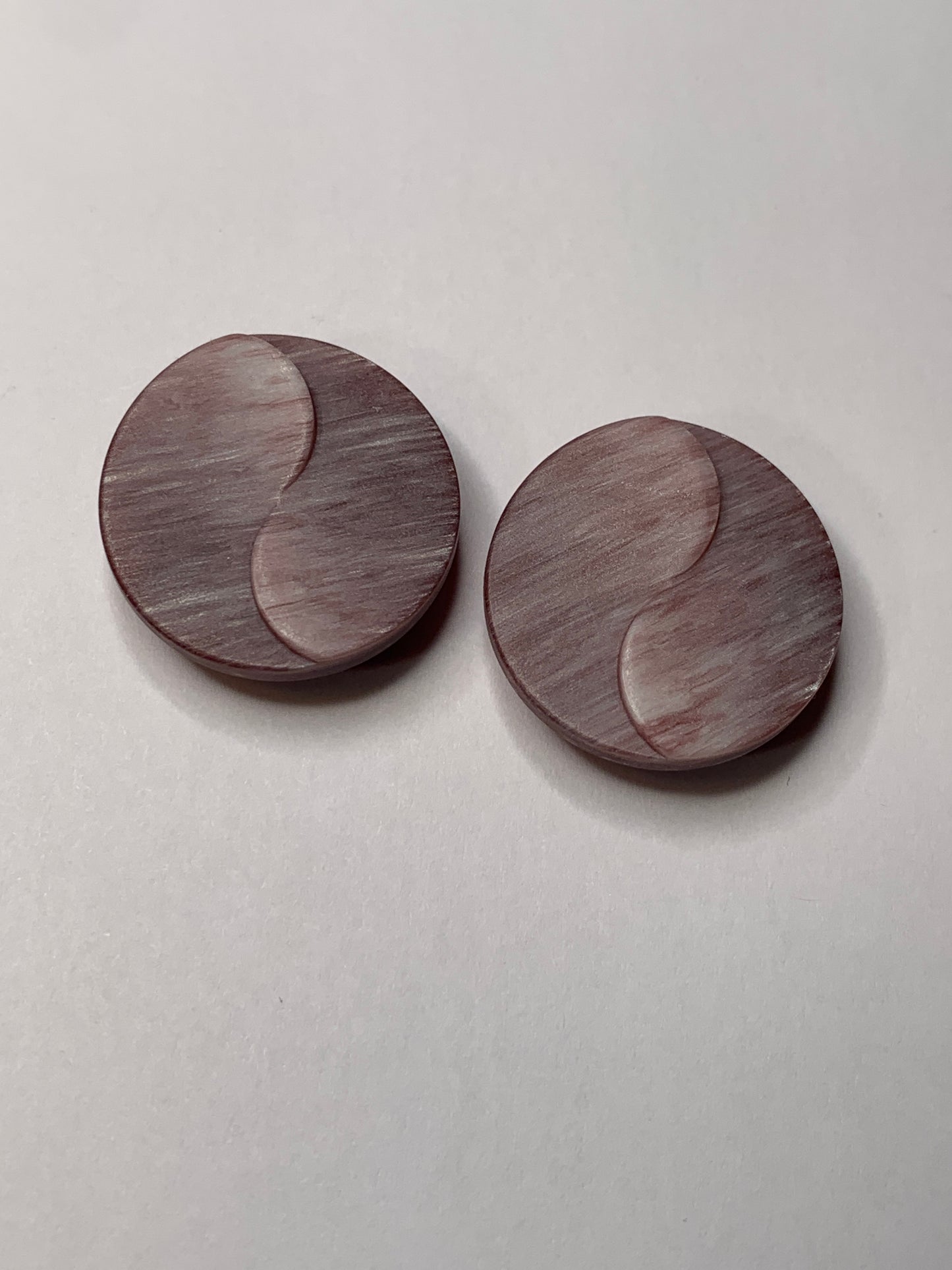 Vintage 2  Round Plastic Buttons, Shank, Medium Purple, 2.0 cm, New/Old Stock