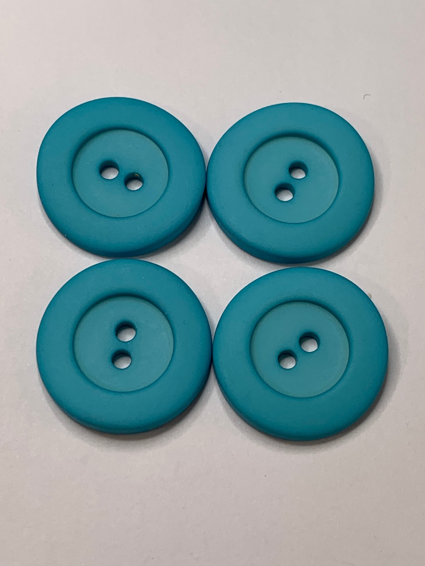 Vintage 4 Round Plastic Buttons, 2 Holes,  Blue, 2.2 cm, New/Old Stock