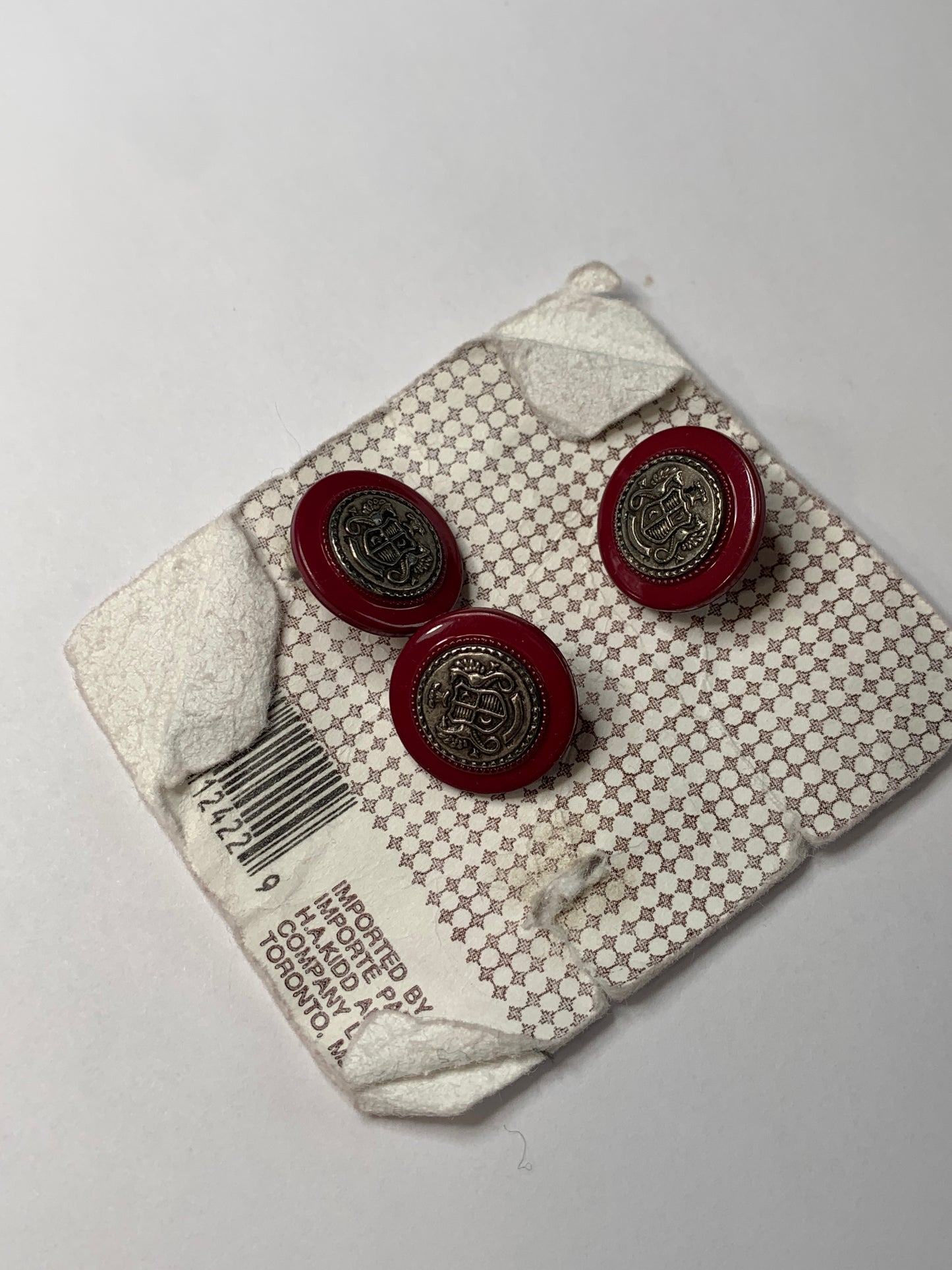 Vintage 3 Round Plastic Buttons, Silver Coat of Arms, Shank, Red, 1.5 cm, New/Old Stock