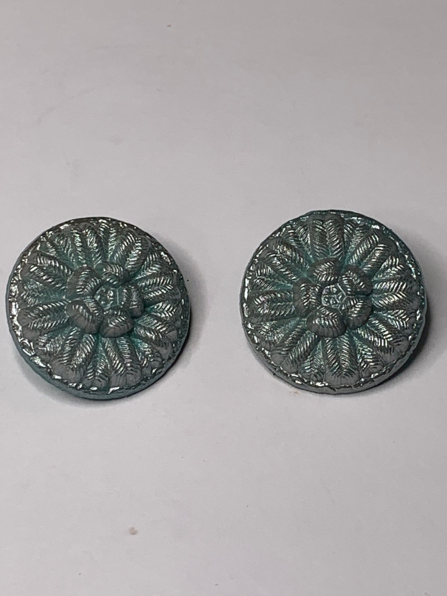 Vintage 2 Round Plastic Buttons, Shank, Green, 2.0 cm, New/Old Stock