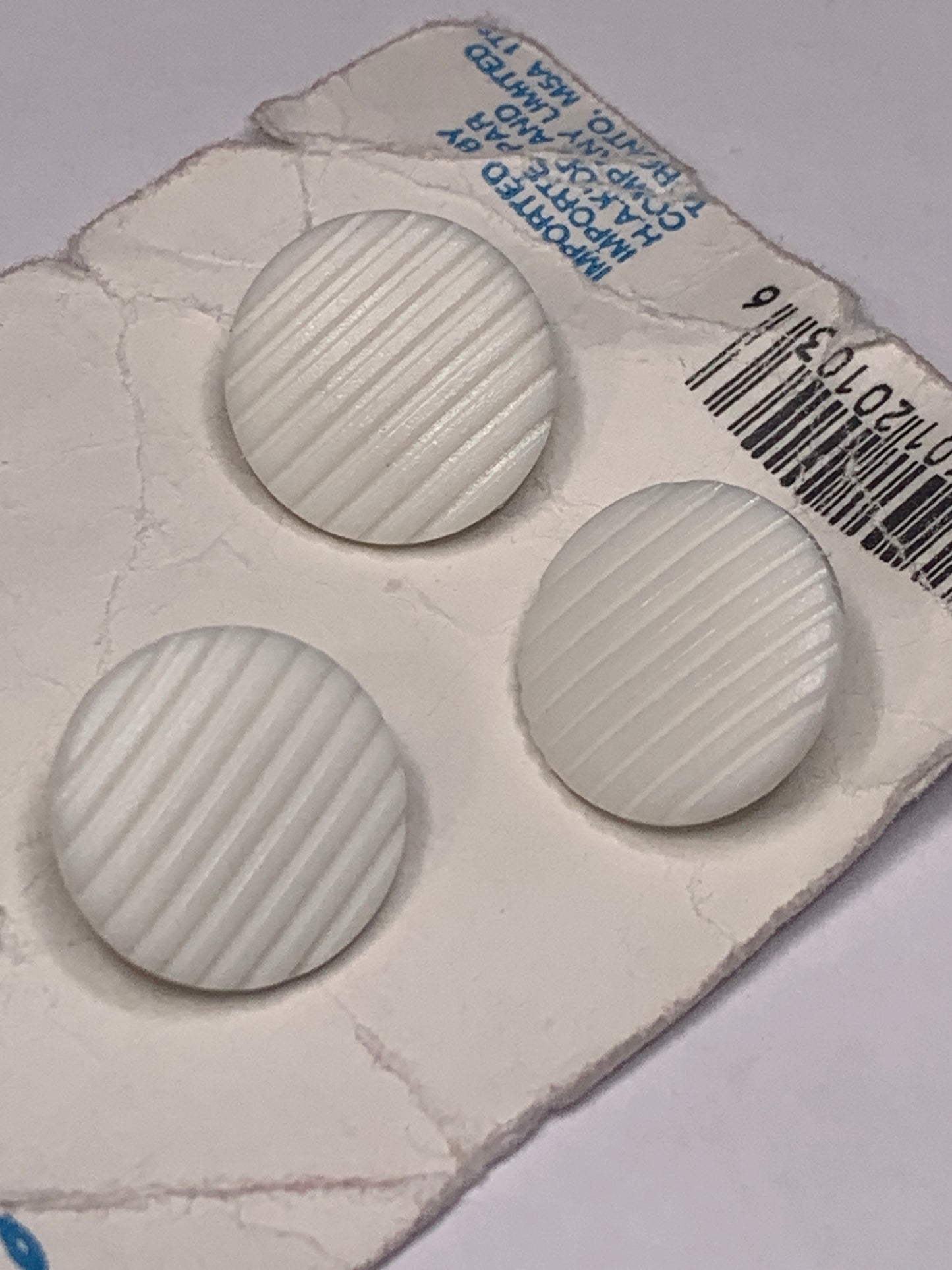 Vintage Baby/Children 3 Round Plastic Buttons, Shank, White, 1.5 cm, New/Old Stock