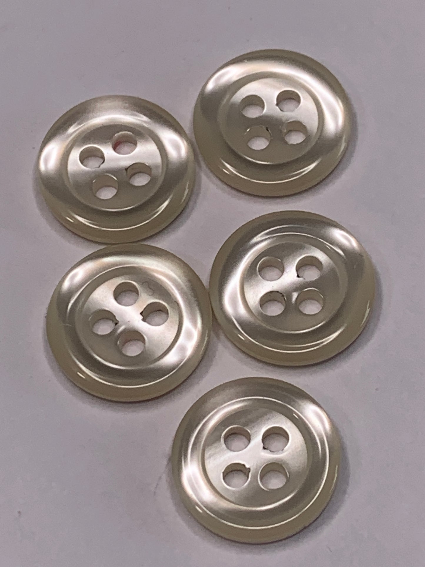 Vintage Children/Baby 5 Round Plastic Buttons, Four Holes, Off White, Beige, 1.3 cm, New/Old Stock