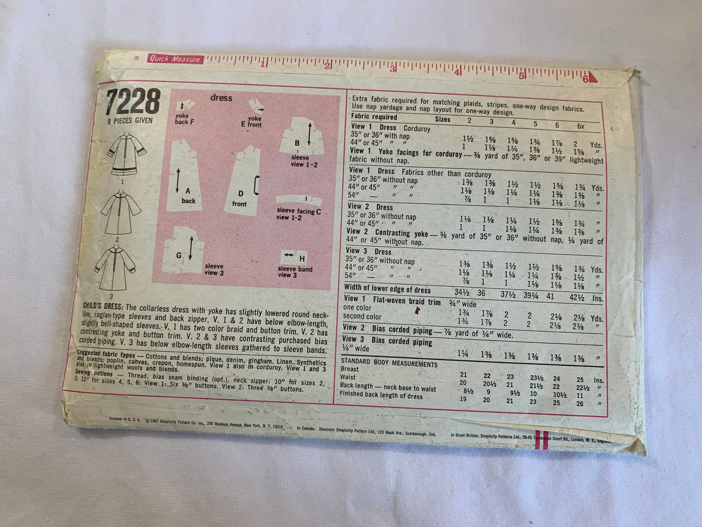 Simplicity Sewing Pattern 7228 Girls' Dress, Zipper Back, Elbow Raglan Sleeves, 3 Variations, Size 4, Cut, Vintage 1967