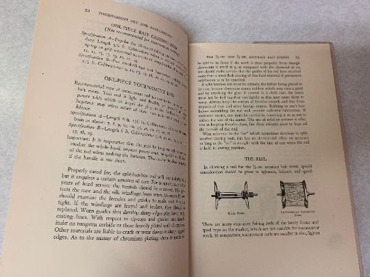 Tournament Fly & Bat Casting, Fishing Flies, Barbless Hooks, Knots, Instruction Book, Tools, Materials, Hobby, Craft, Fisherman, Hooks, 1946