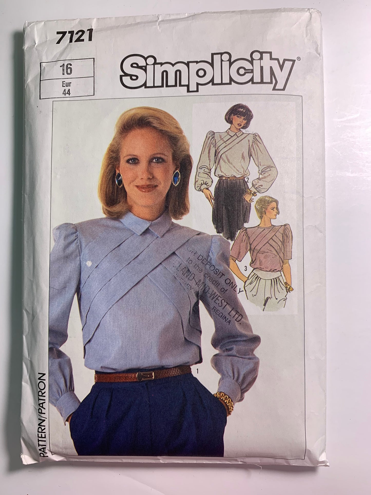 Simplicity 7121 Misses' Blouse, Size 16, Cut, Vintage 1985