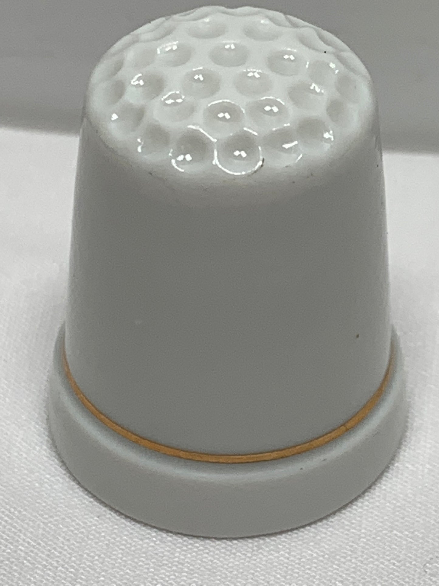 Thimble Souvenir, Gift, Mallard Drake, Duck, Porcelain, Sewing, Gold Trim