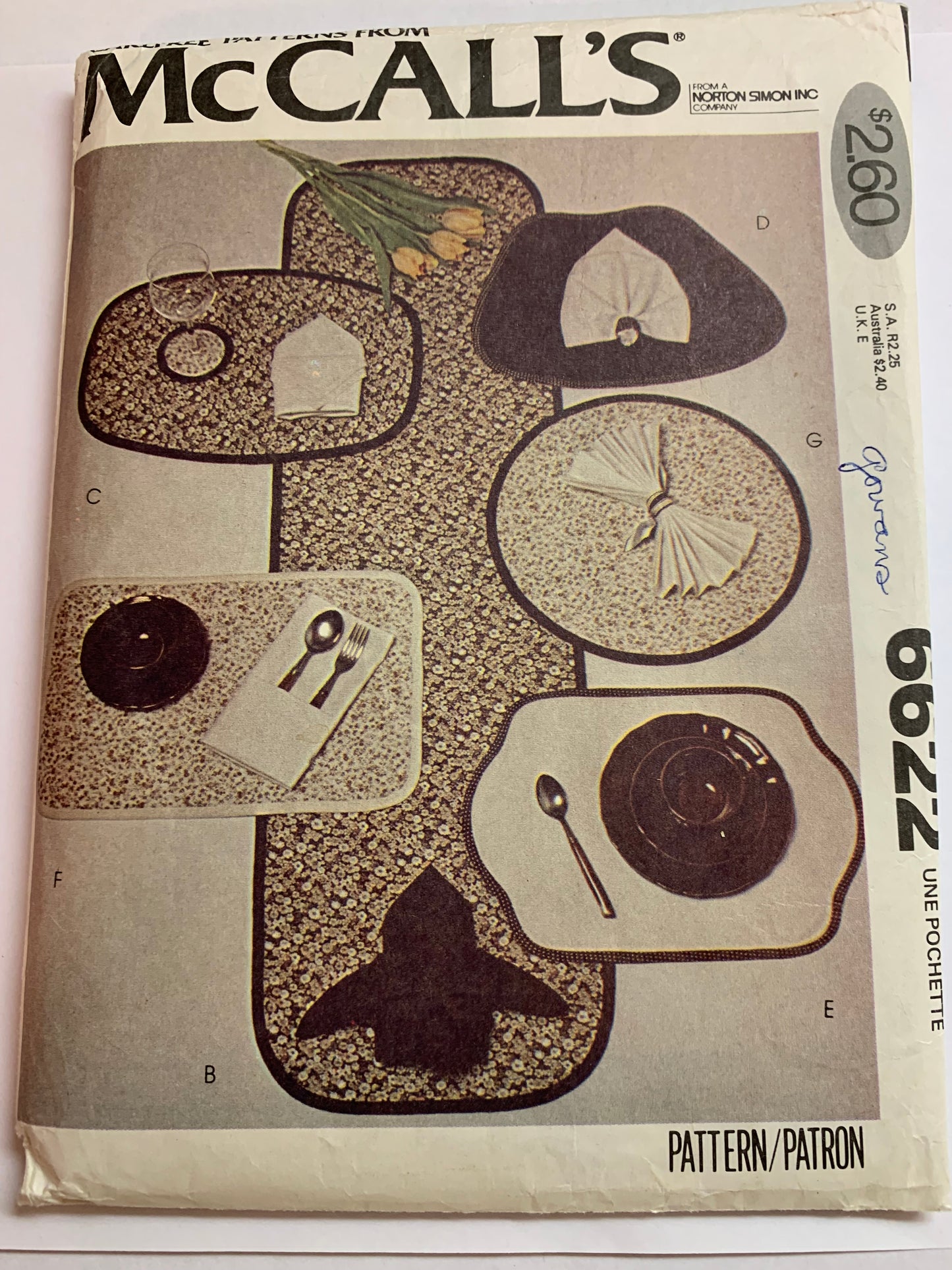 McCall's Sewing Pattern 6622 Crafts, Napkins, Placemats, Coasters, Bread Basket, Tablerunner, Table Linen, Uncut, Vintage 1979
