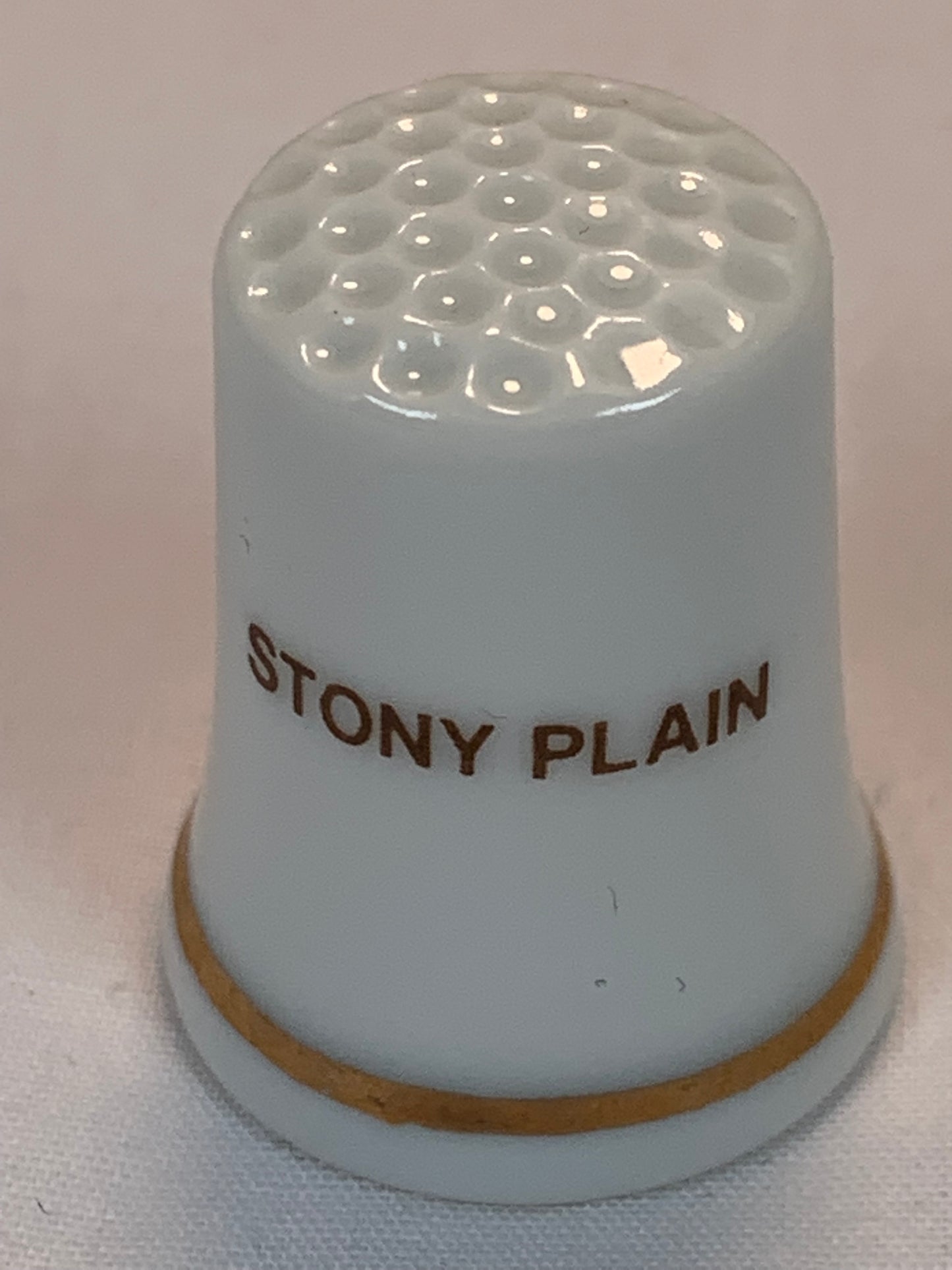 Thimble Souvenir, Gift, Multicultural Centre, Stony Plain, Porcelain, Sewing, Gold Trim