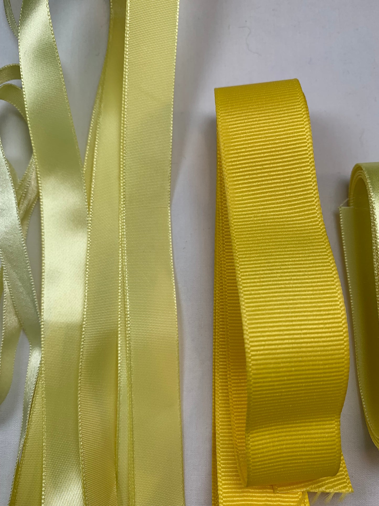 6 Varieties of Yellow Ribbon, Scrapbooking, Doll Clothes, Junk Journals, Crafts, Hobbies, Photos. Card-Making, Baby Clothes, Sewing